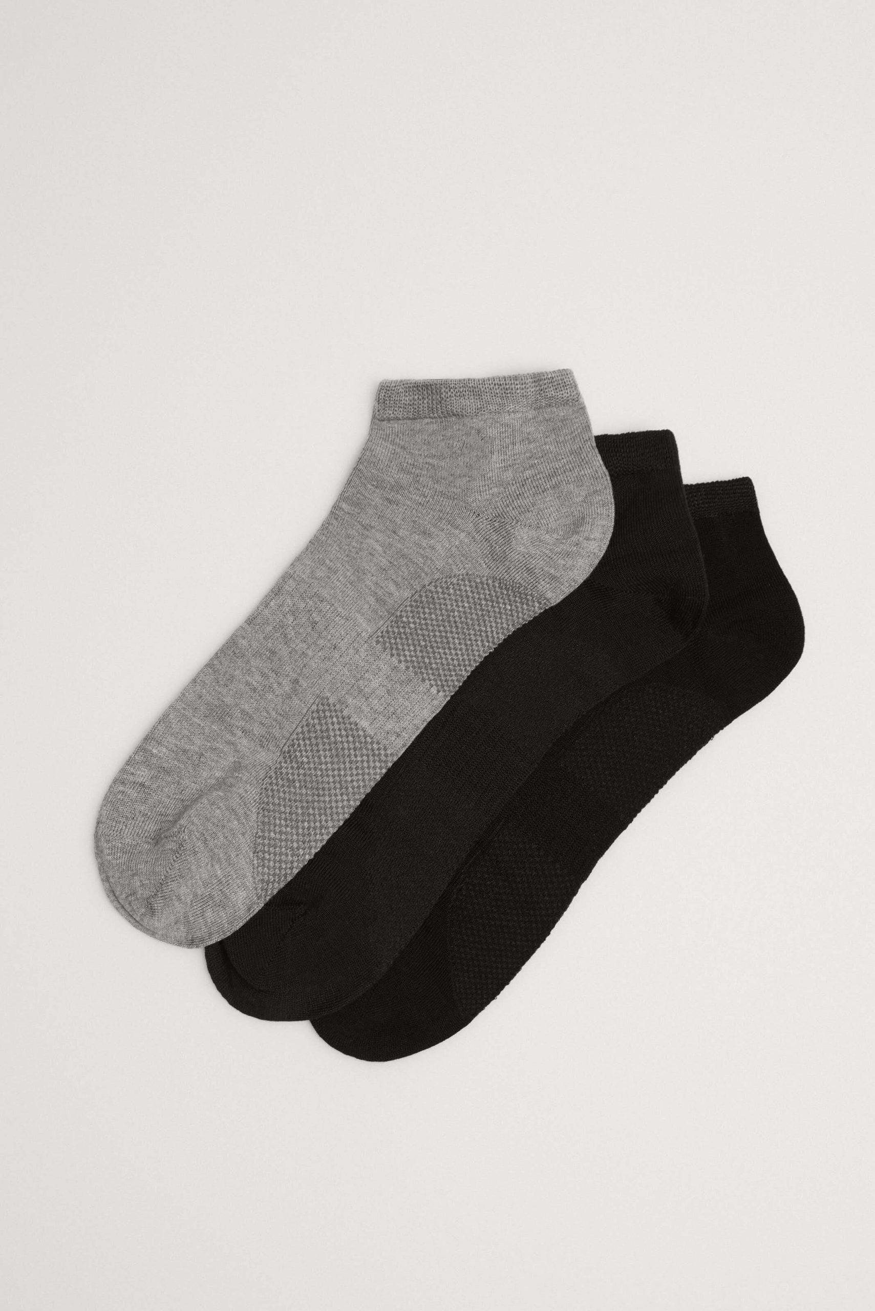 Pack 3 calcetines deportivos tobilleros surtidos