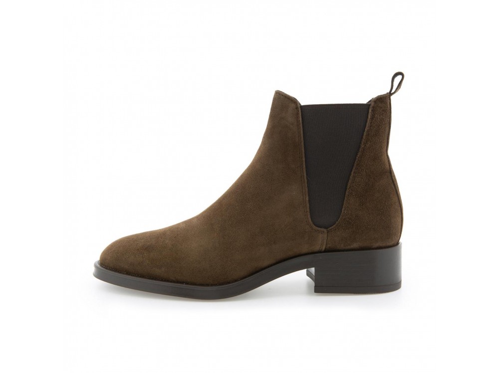 Botín serraje marrón con elásticos 2349 de Alpe