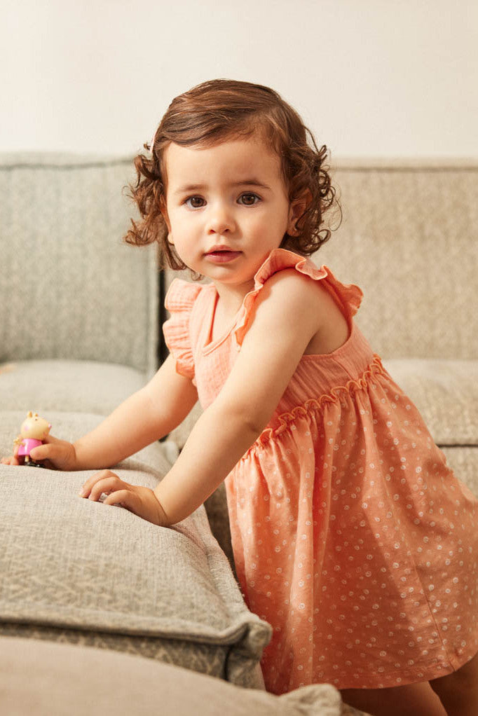 Vestido bebé sin mangas con volantes estampado