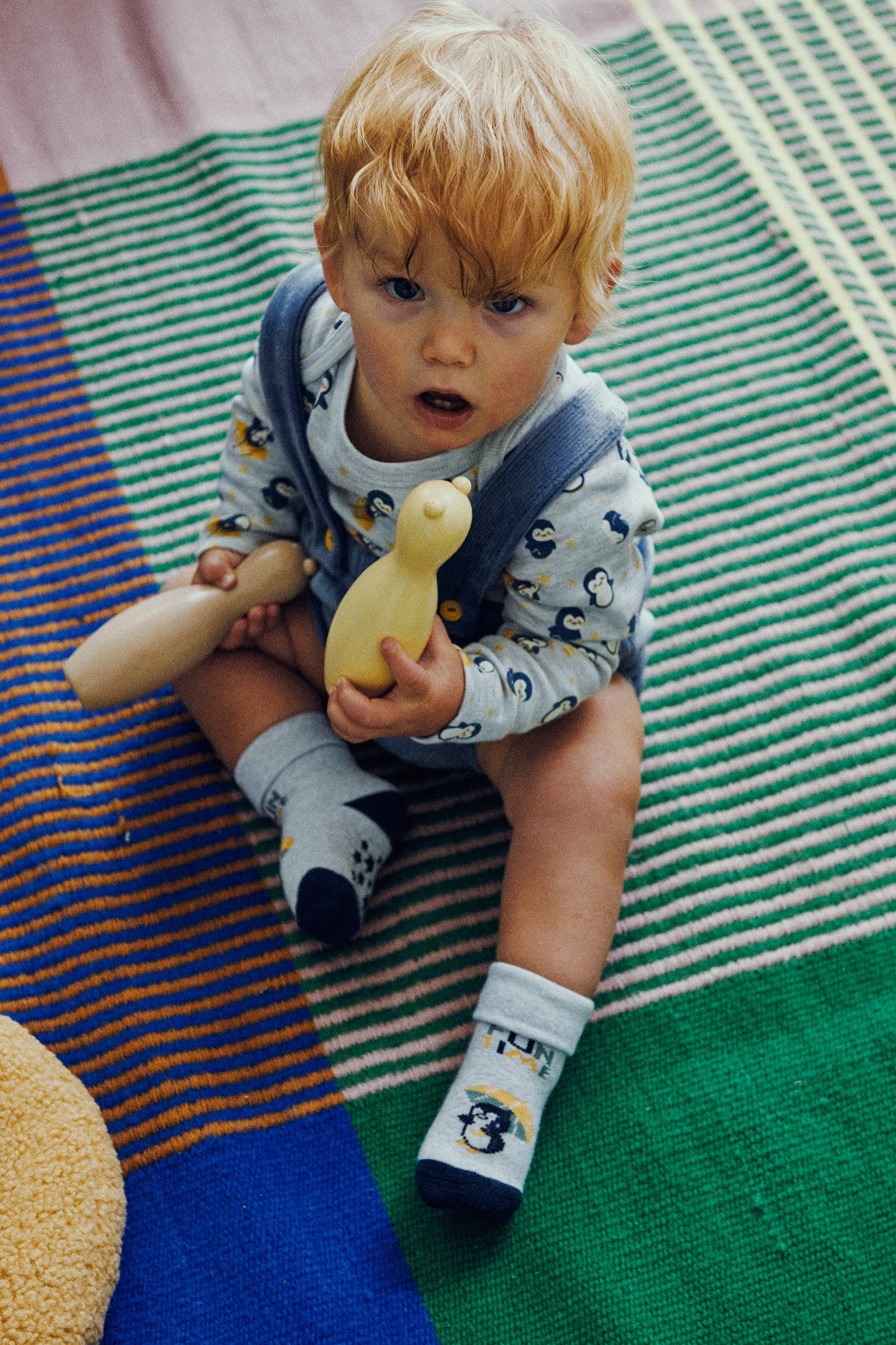 Conjunto bebé peto corto y camiseta manga larga Penguin Toy