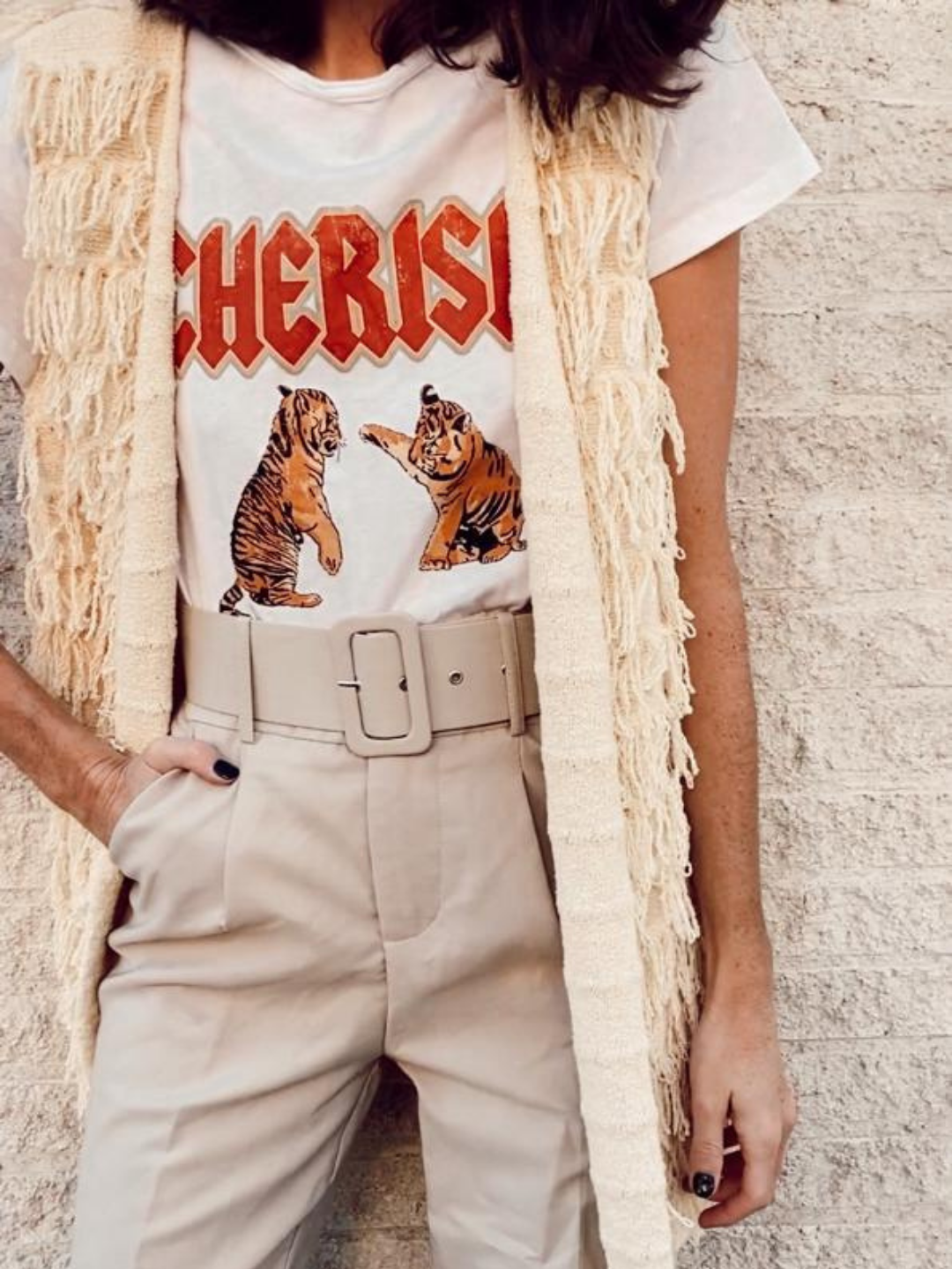 PULL&BEAR. Chaleco flecos beige T.m