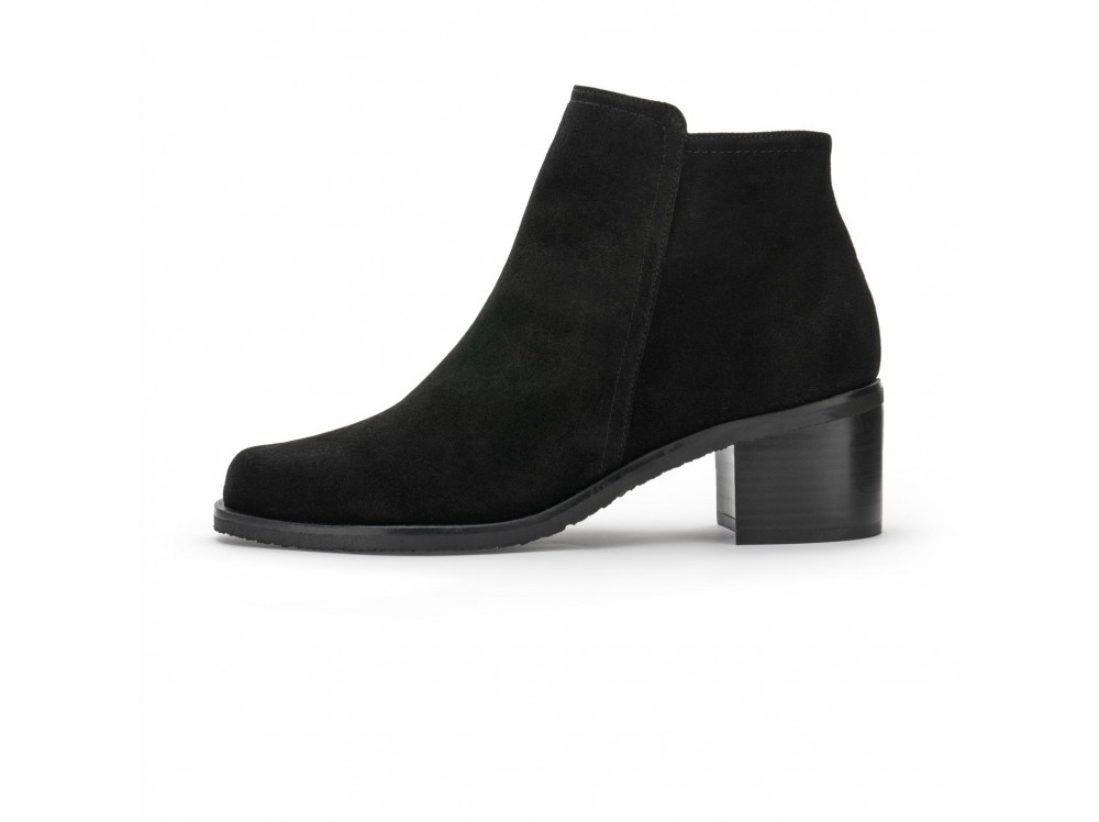 Botín ante negro con cremallera 27090 de Joni