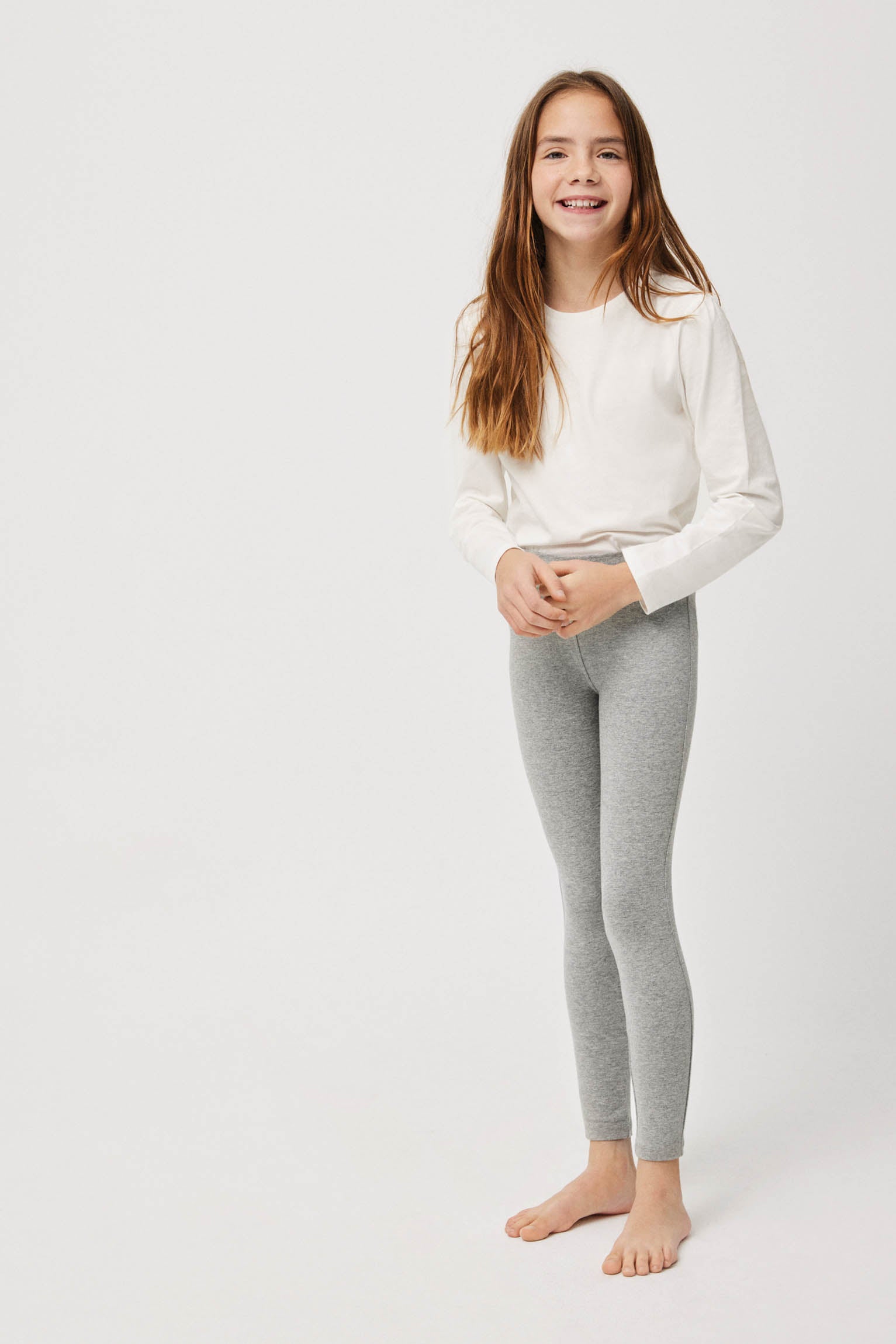 Leggings básicos de niña gris