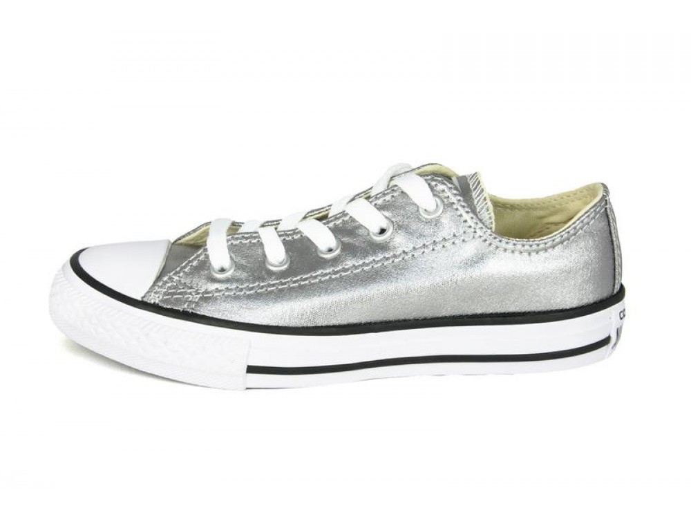 Zapatilla de lona metalizada en plateado con cordón Converse