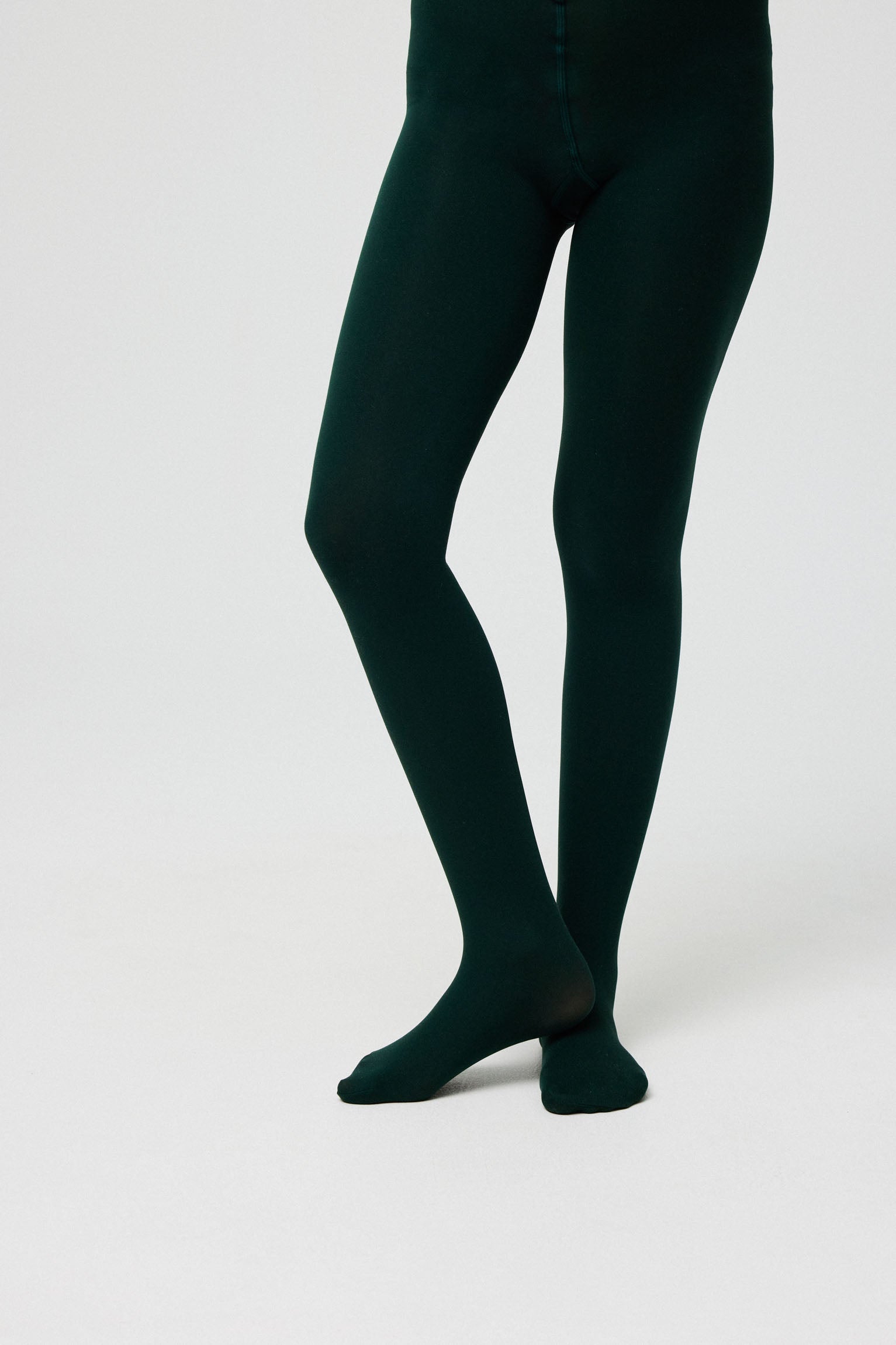 Panty infantil 70 denier verde botella