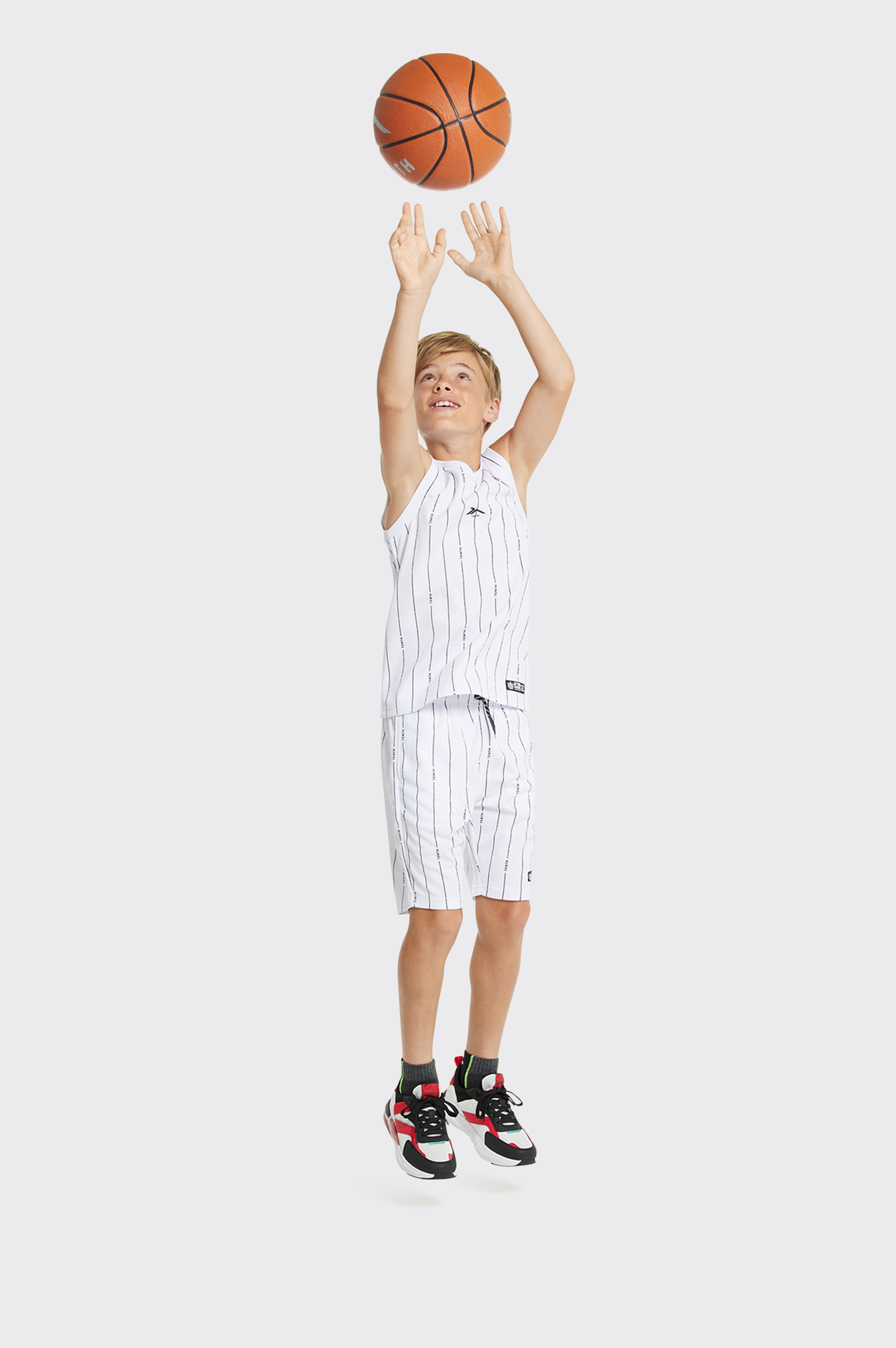 SHORT Tenth BASKET RAYAS NIÑO