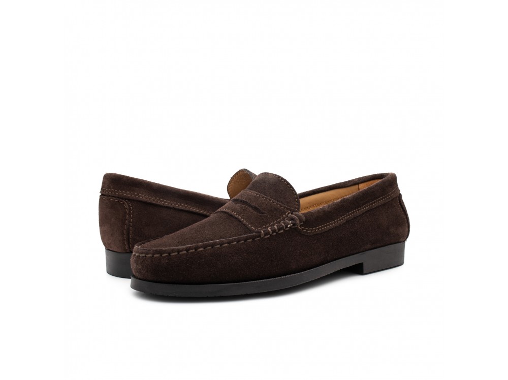 Mocasín ante marrón con antifaz y suela de goma Castellano 471