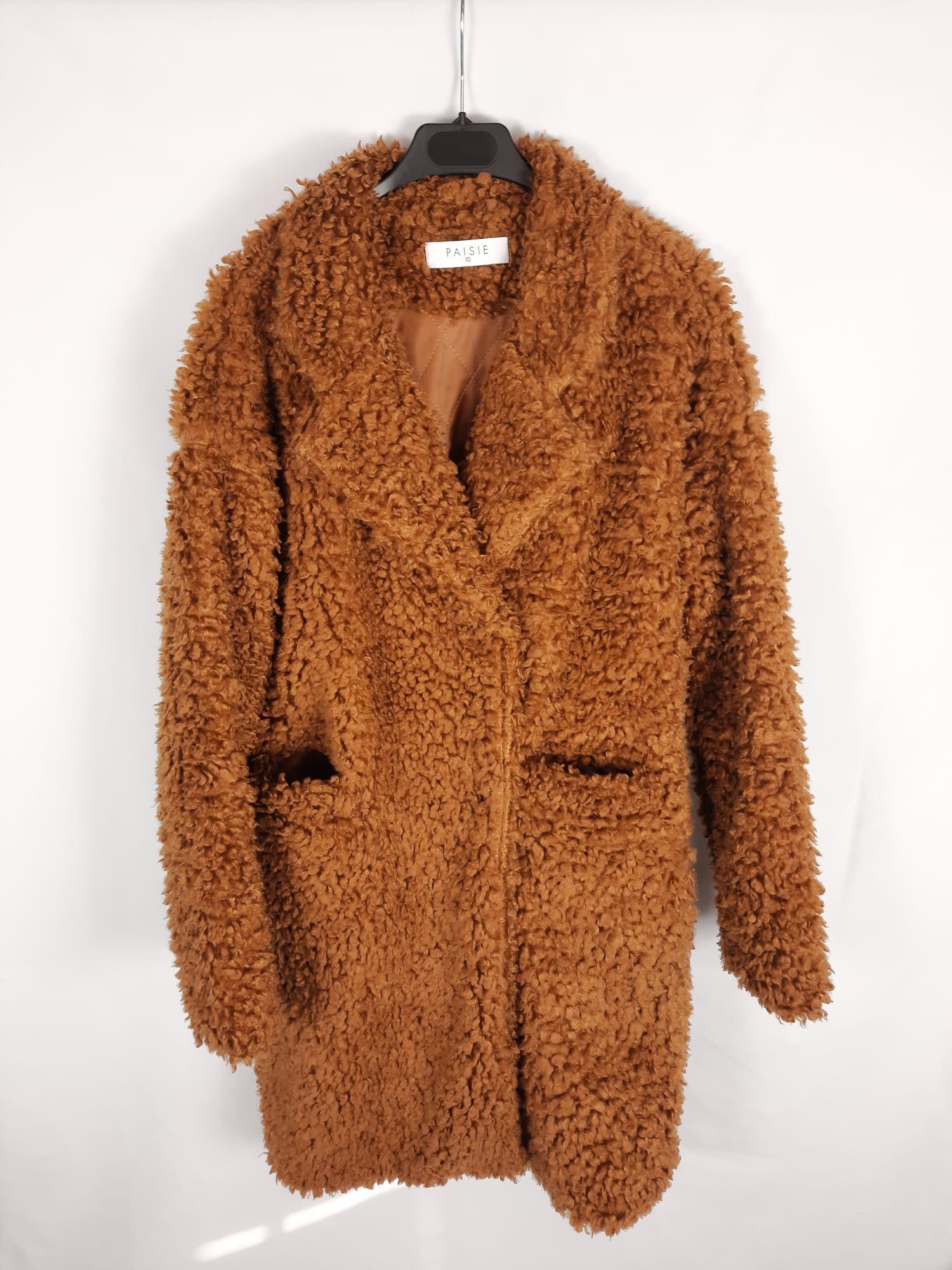 PAISIE.Abrigo marrón borrego T.38