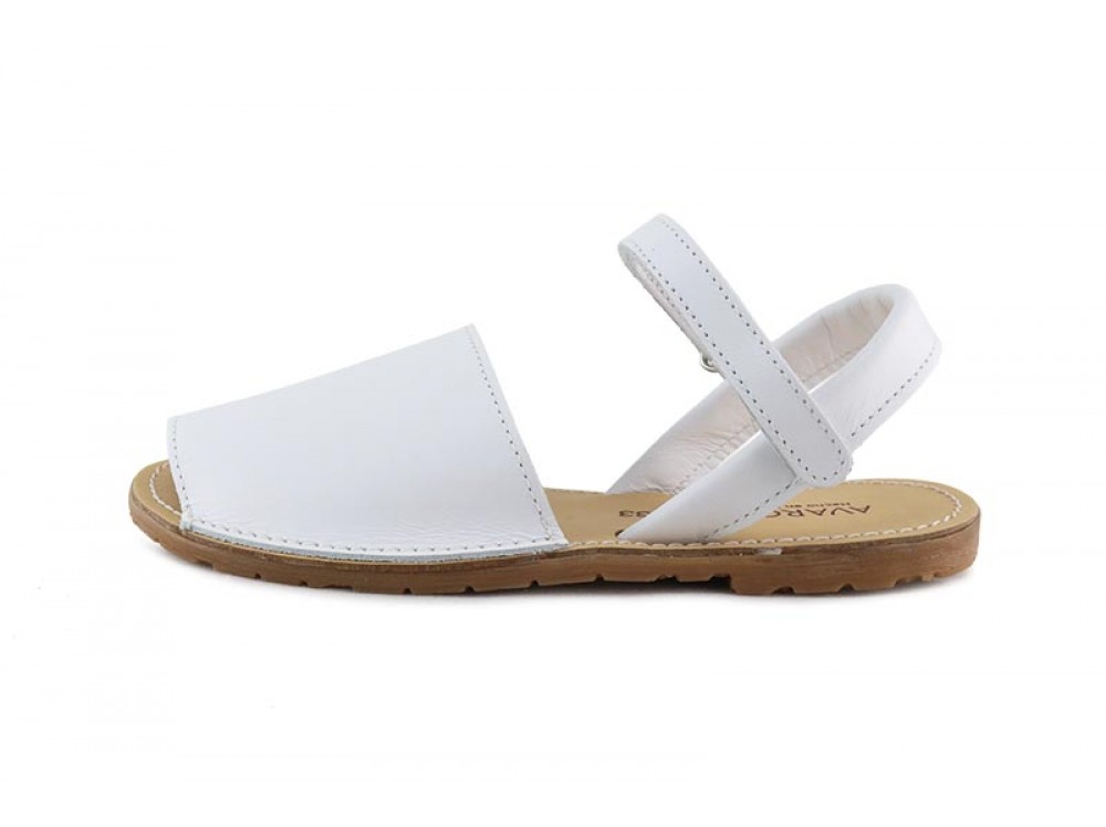 Menorquina con velcro piel blanca Jeromin