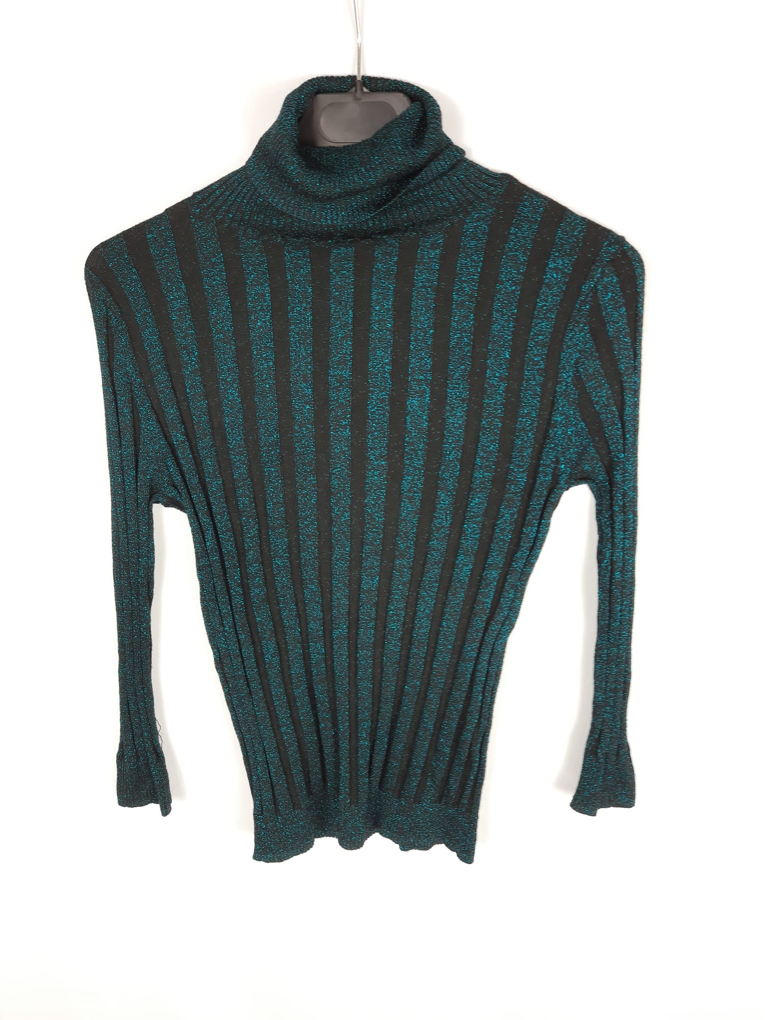 OTRAS. Top negro rayas hilos azules brillante T.s