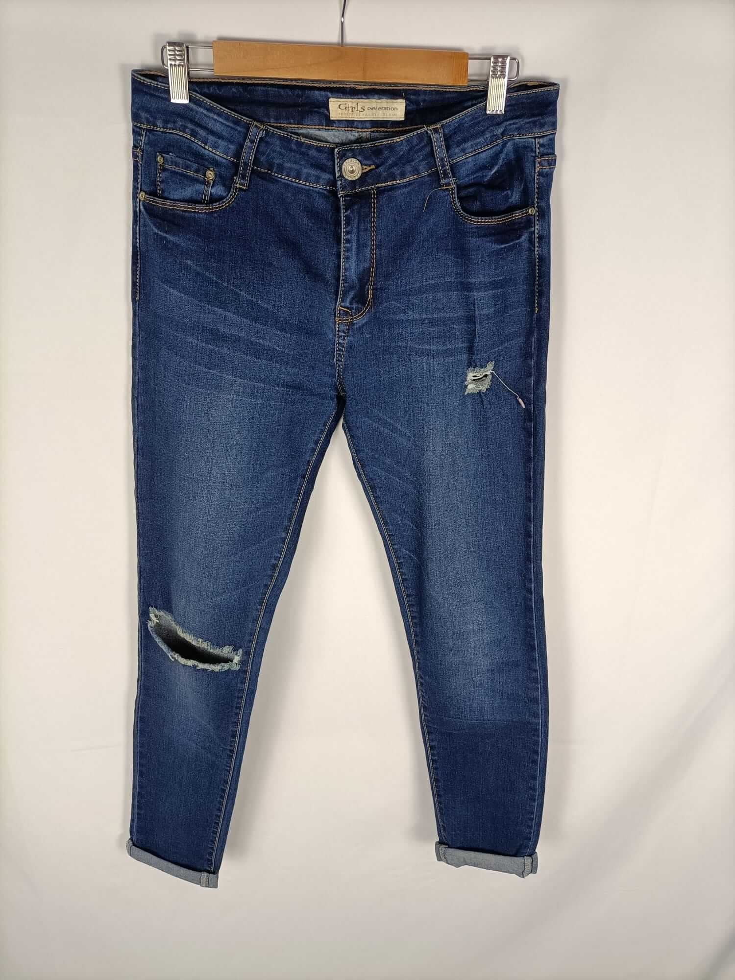 GIRL GENERATION. Jeans rotos T.40