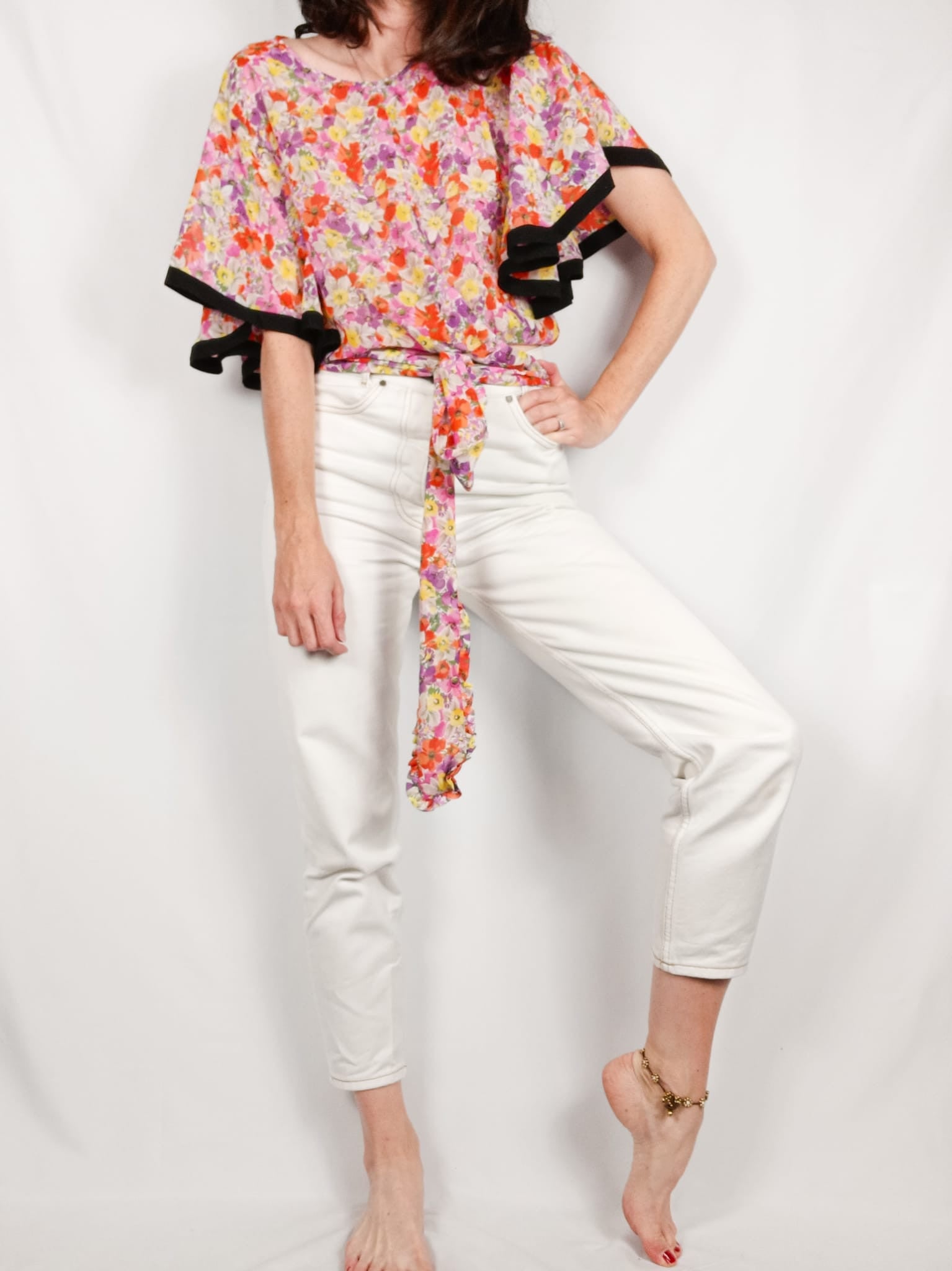ZARA. Top flores con lazada T.L