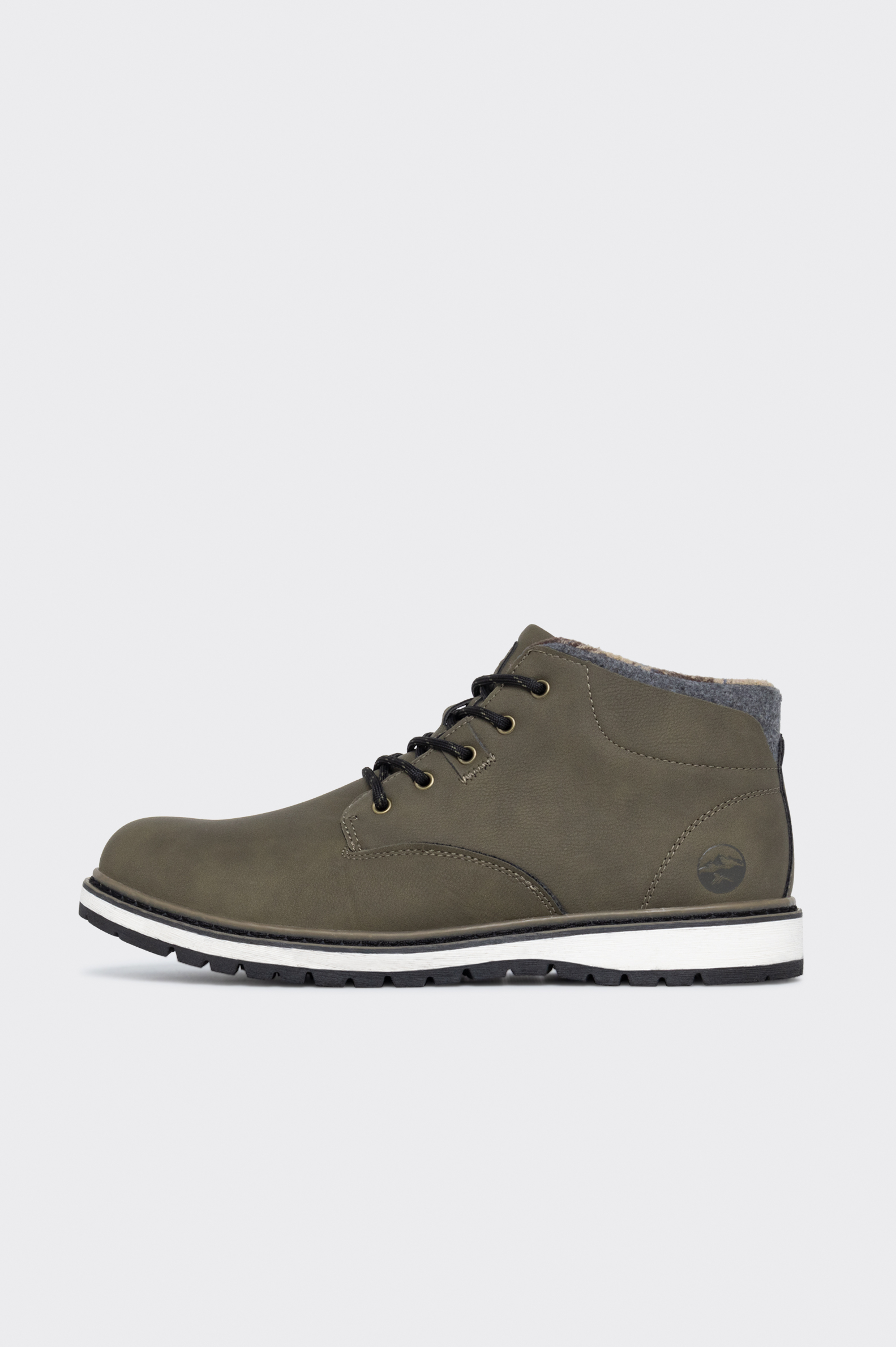 BOTA CASUAL Tenth PATROL MID CUT HOMBRE