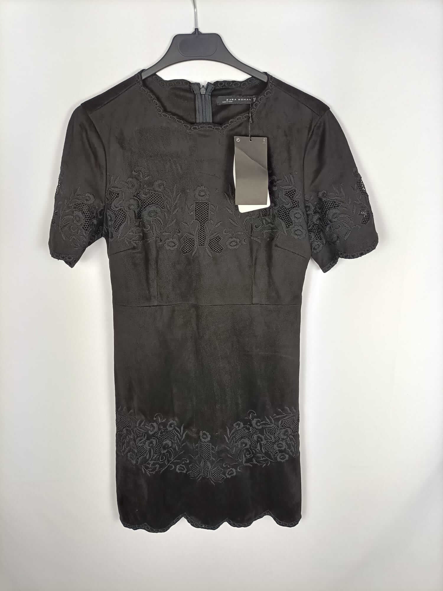 ZARA.Vestido antelina flores T.s