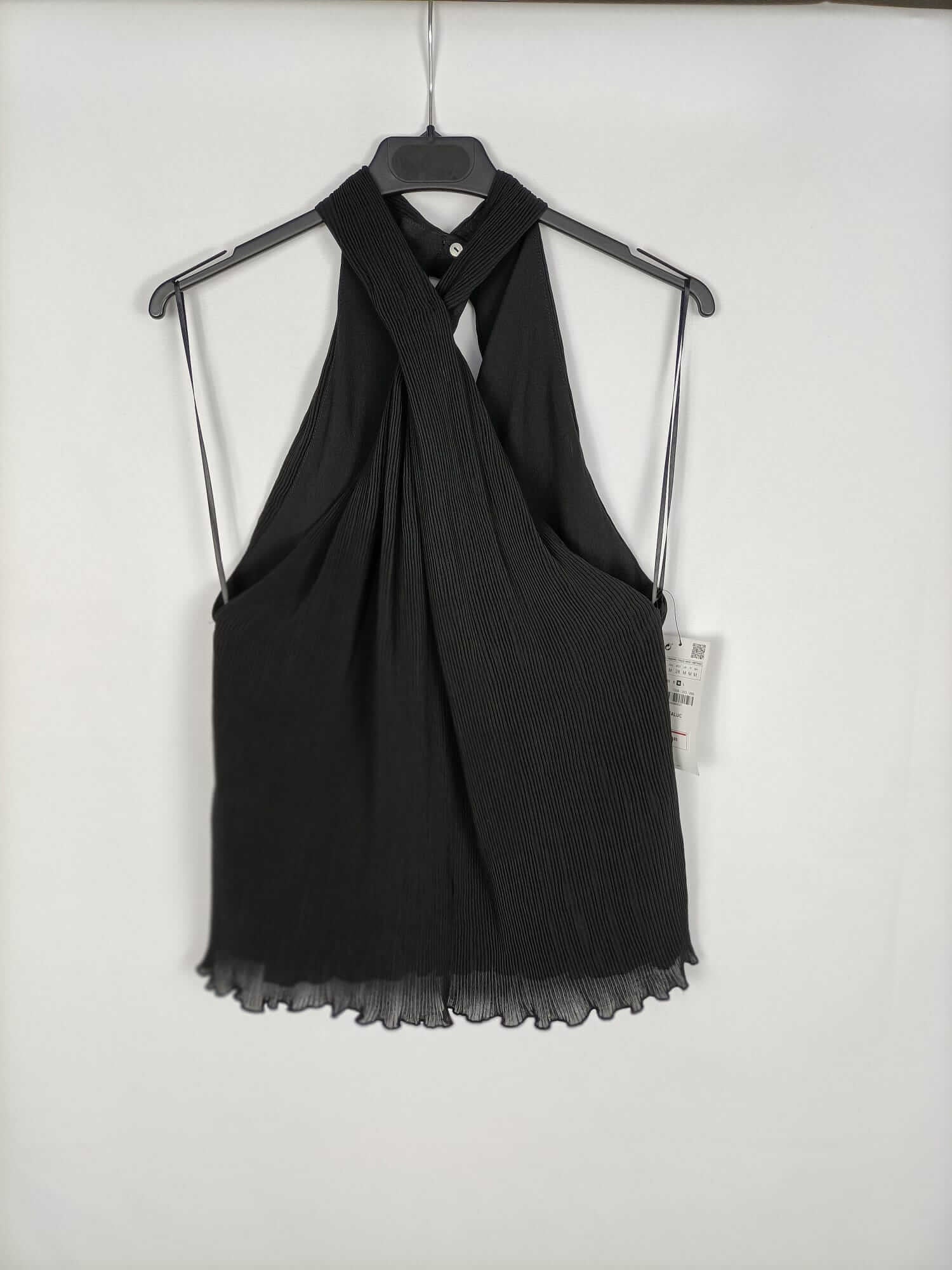 ZARA.Top negro plisado halter T.M