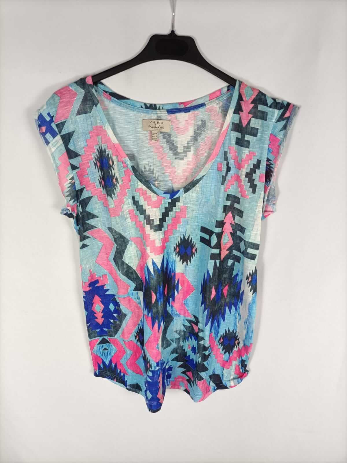 ZARA.Camiseta étnica fluida T.m
