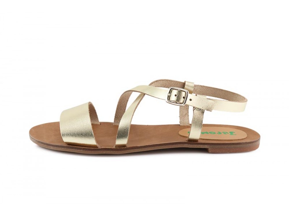 Sandalia de piel champan metalizada con hebilla Eli