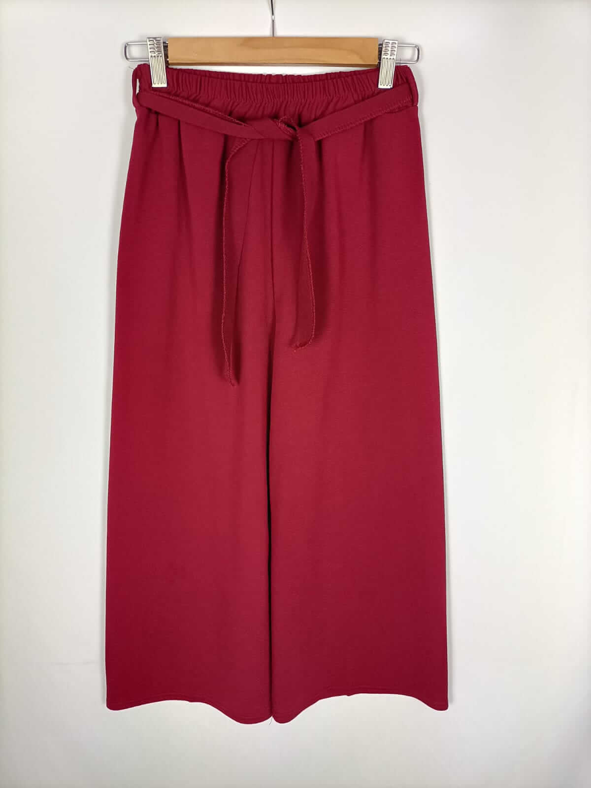 OTRAS.Pantalones burdeos palazzo TU (s/m)