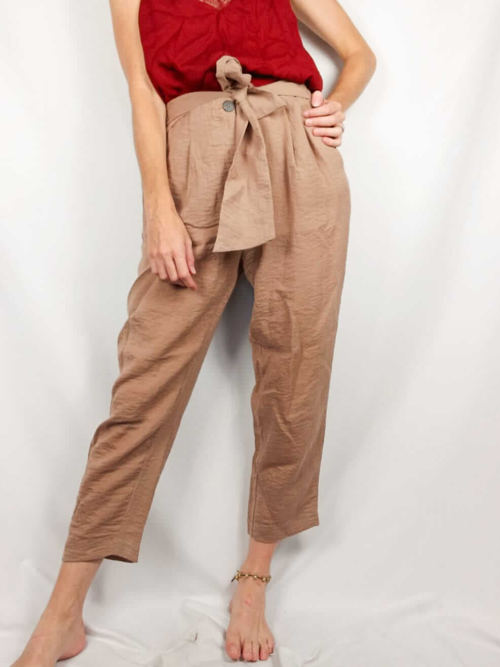 MANGO.Pantalones marrones fluidos T.36