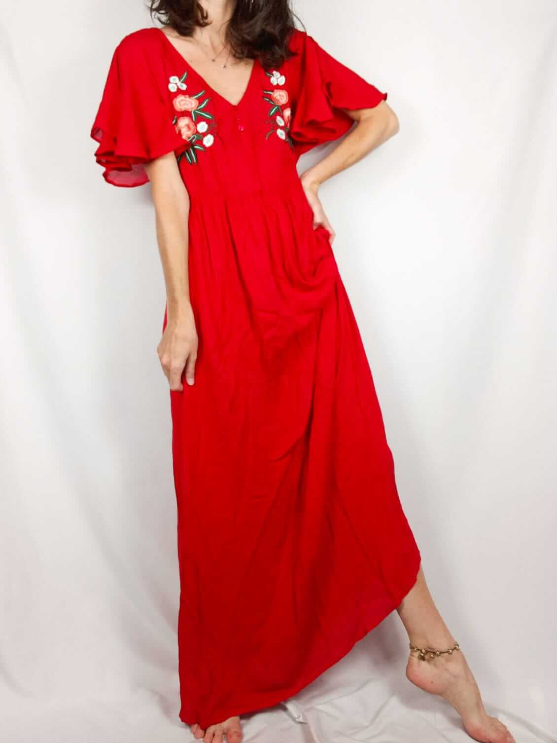 VENCA.Vestido largo rojo bordado T.s