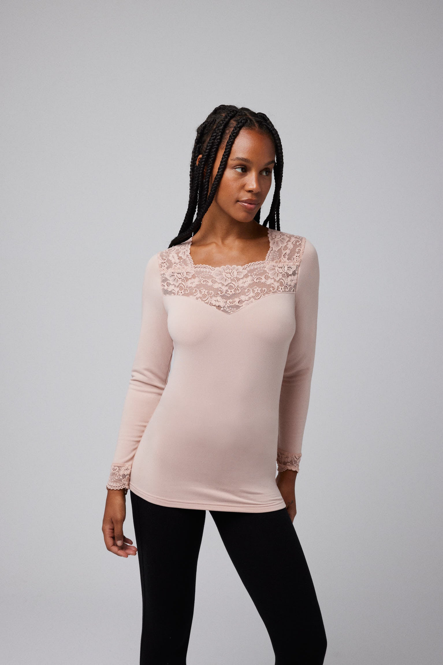 Camiseta térmica encaje manga larga nude
