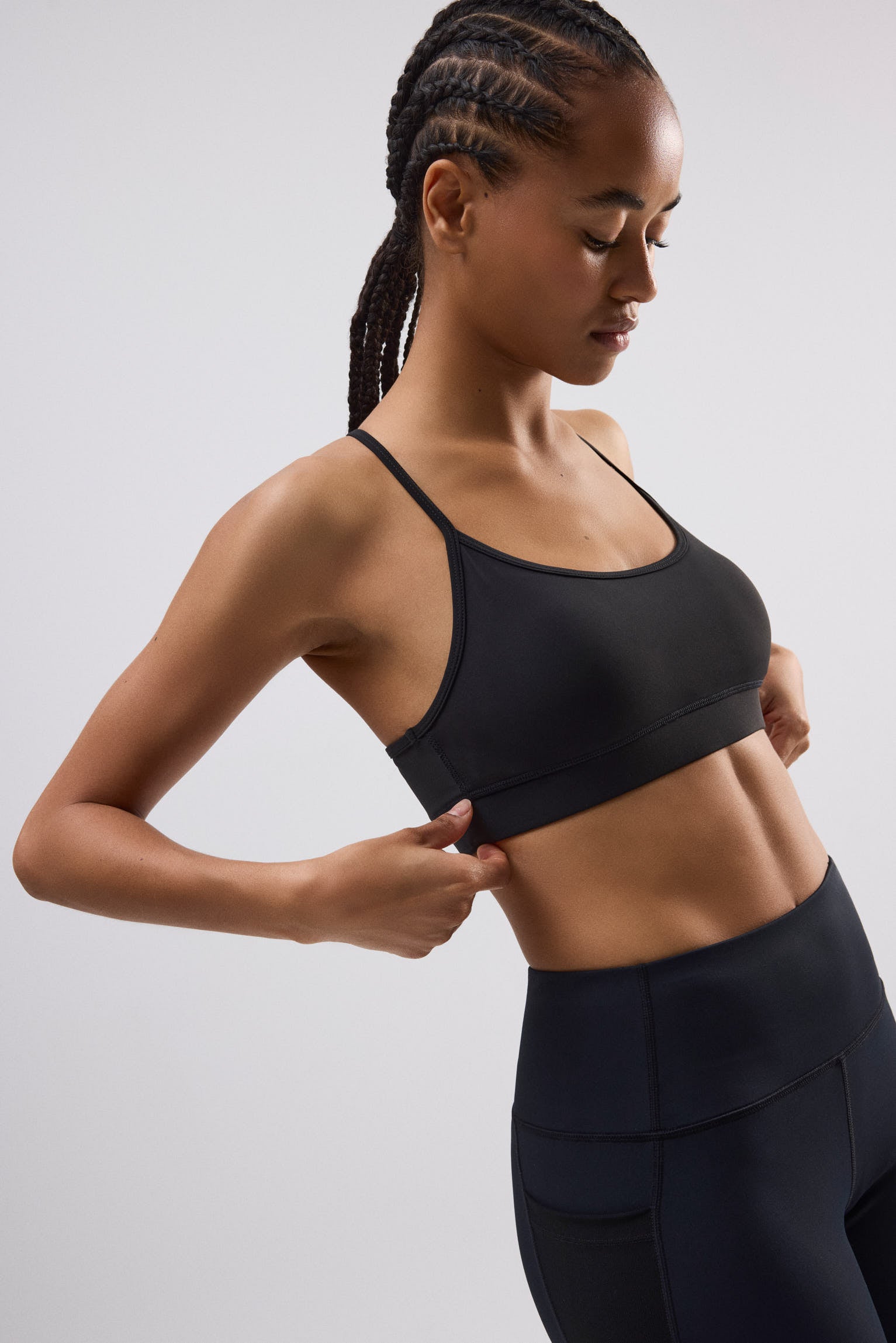 Top deportivo espalda transpirable sujeción ligera negro