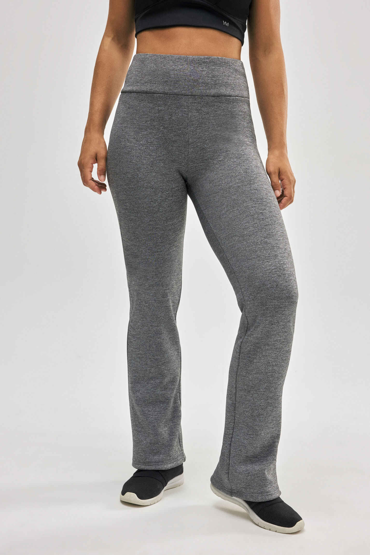 Leggings térmicos flare estilo deportivo afelpado polar gris