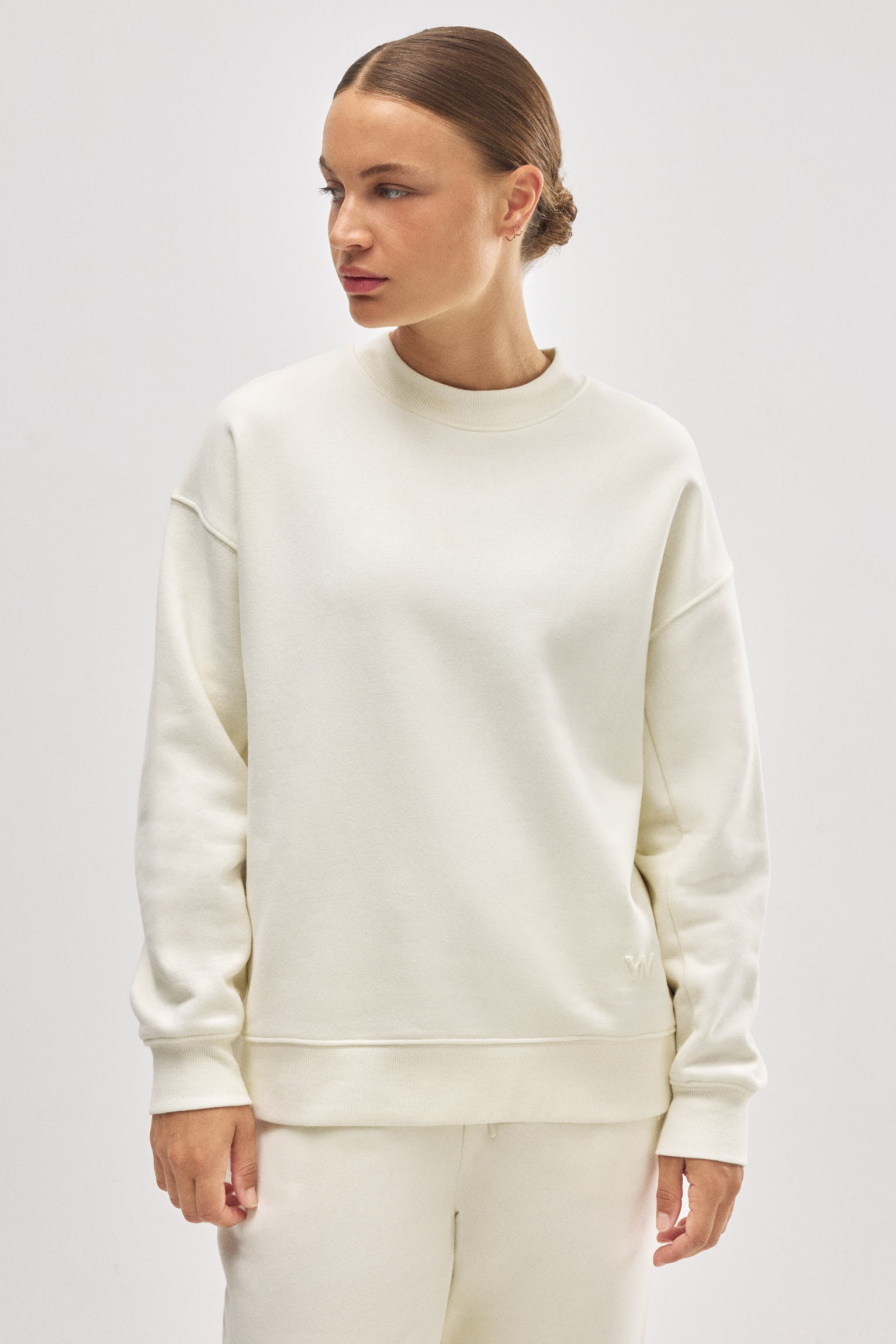 Sudadera cuello redondo con interior afelpado marfil