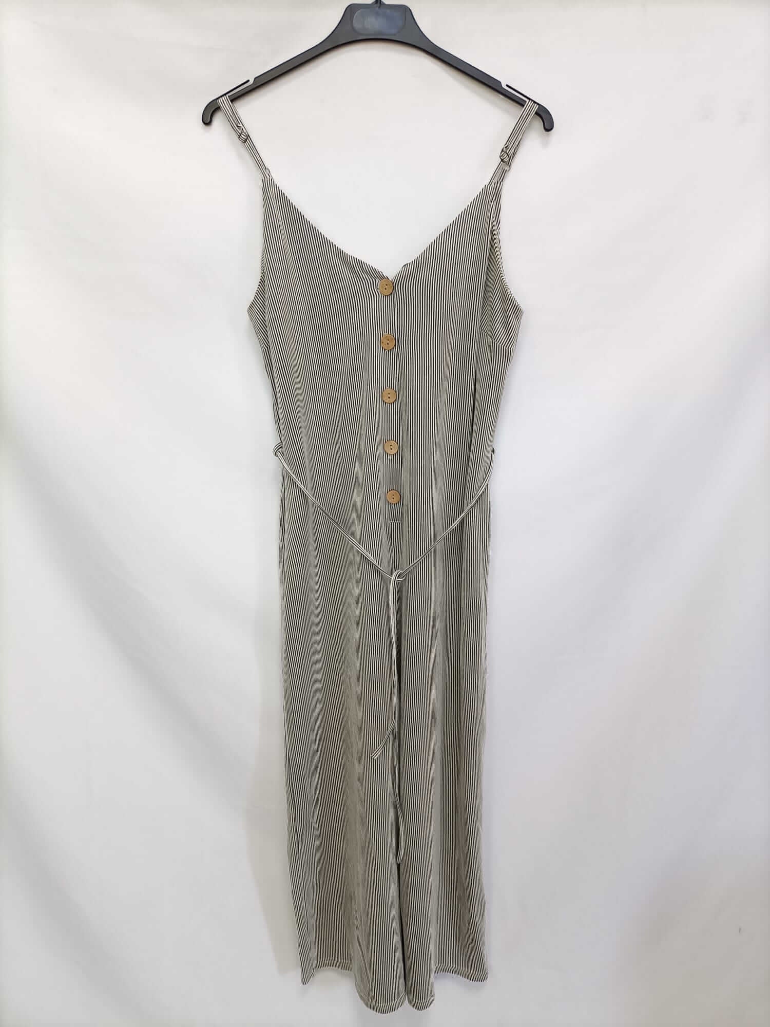 STRADIVARIUS. Mono cullote rayas T.s