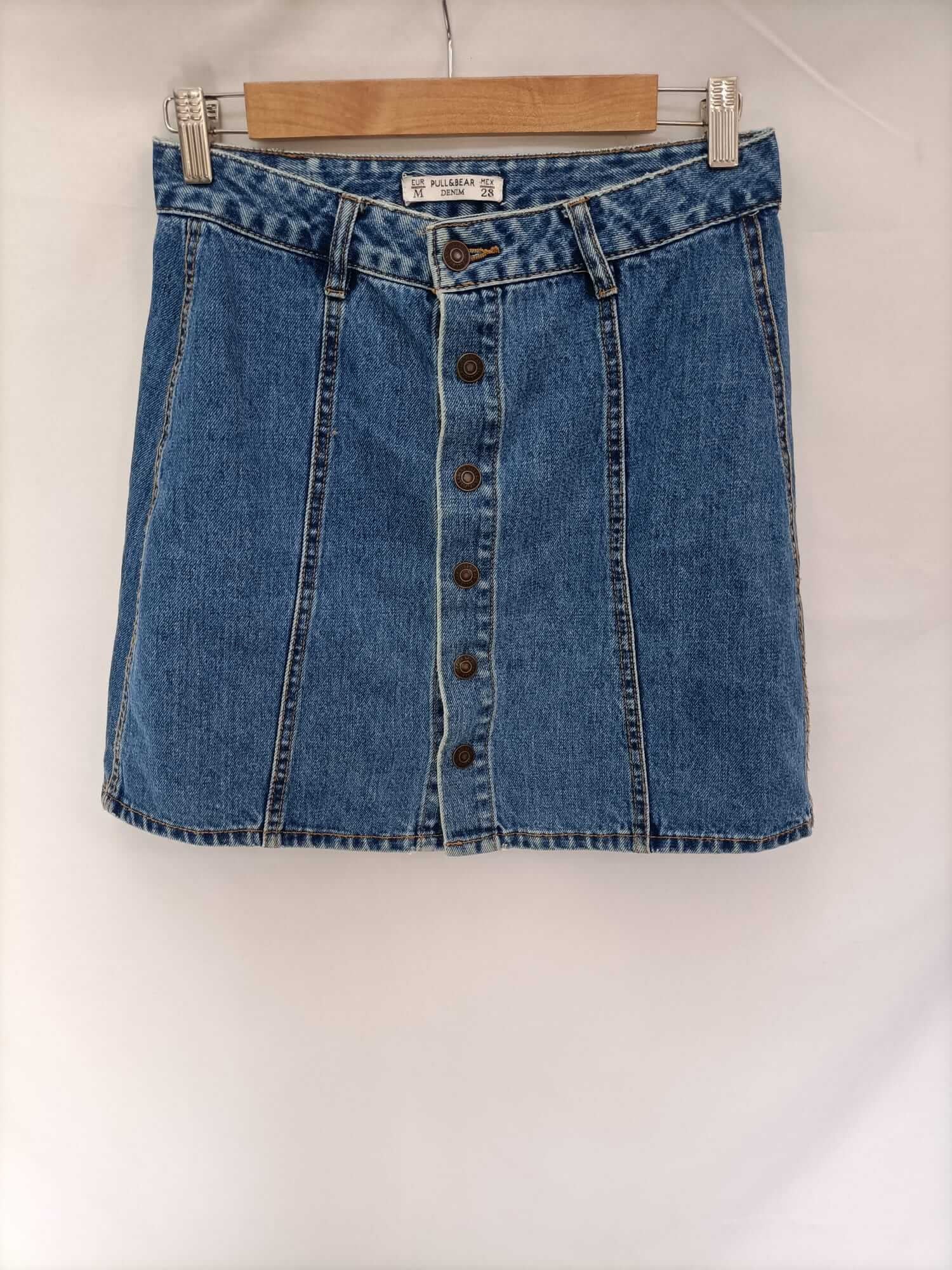 PULL&BEAR.Falda corta denim T.M