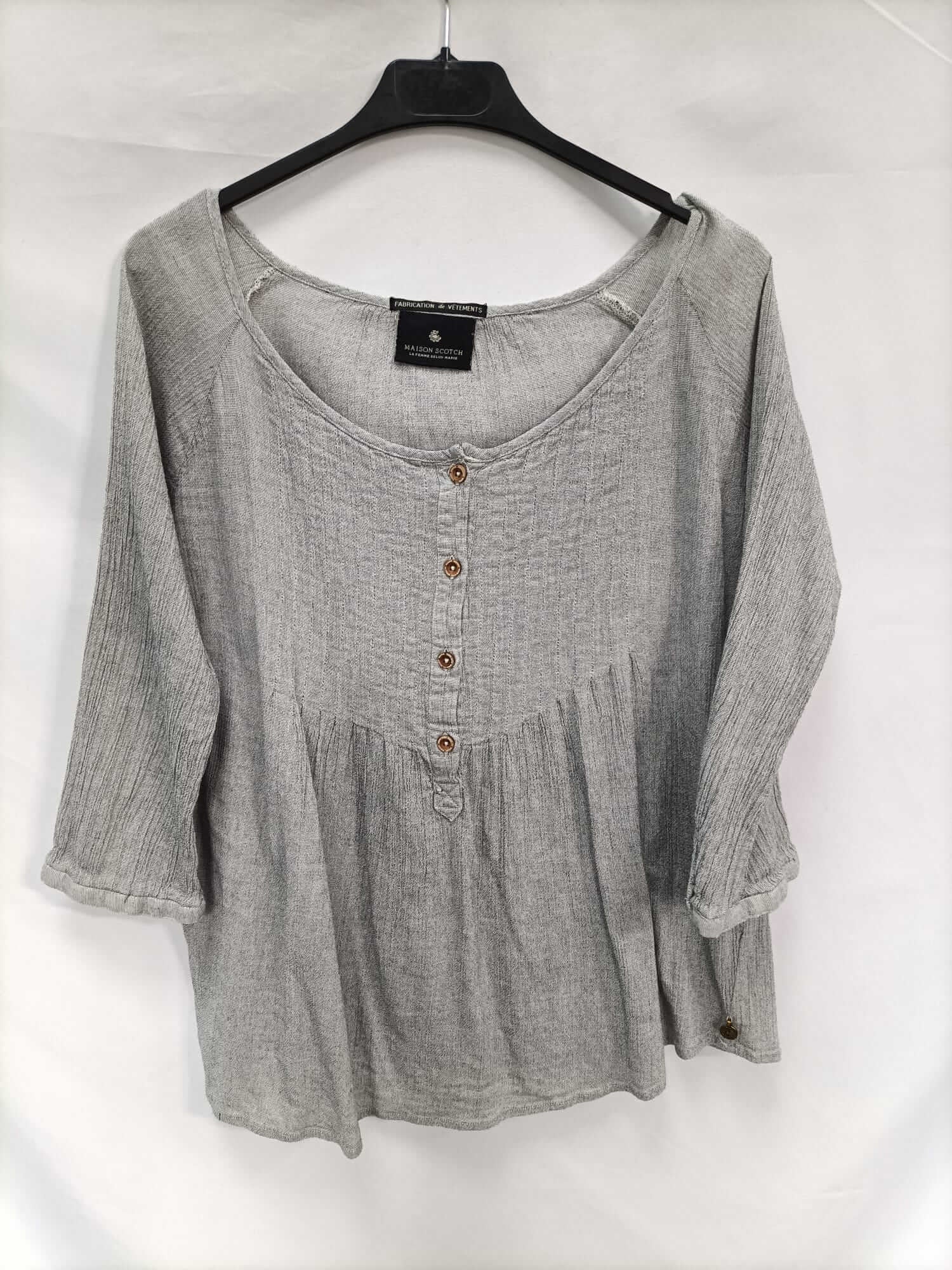 MAISON SCOTCH. Blusa gris plisada Tu (s/m)