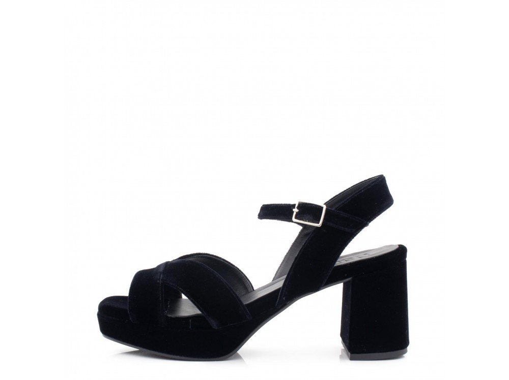 Sandalia de tacón terciopelo negro 7500 de Pepa&Cris