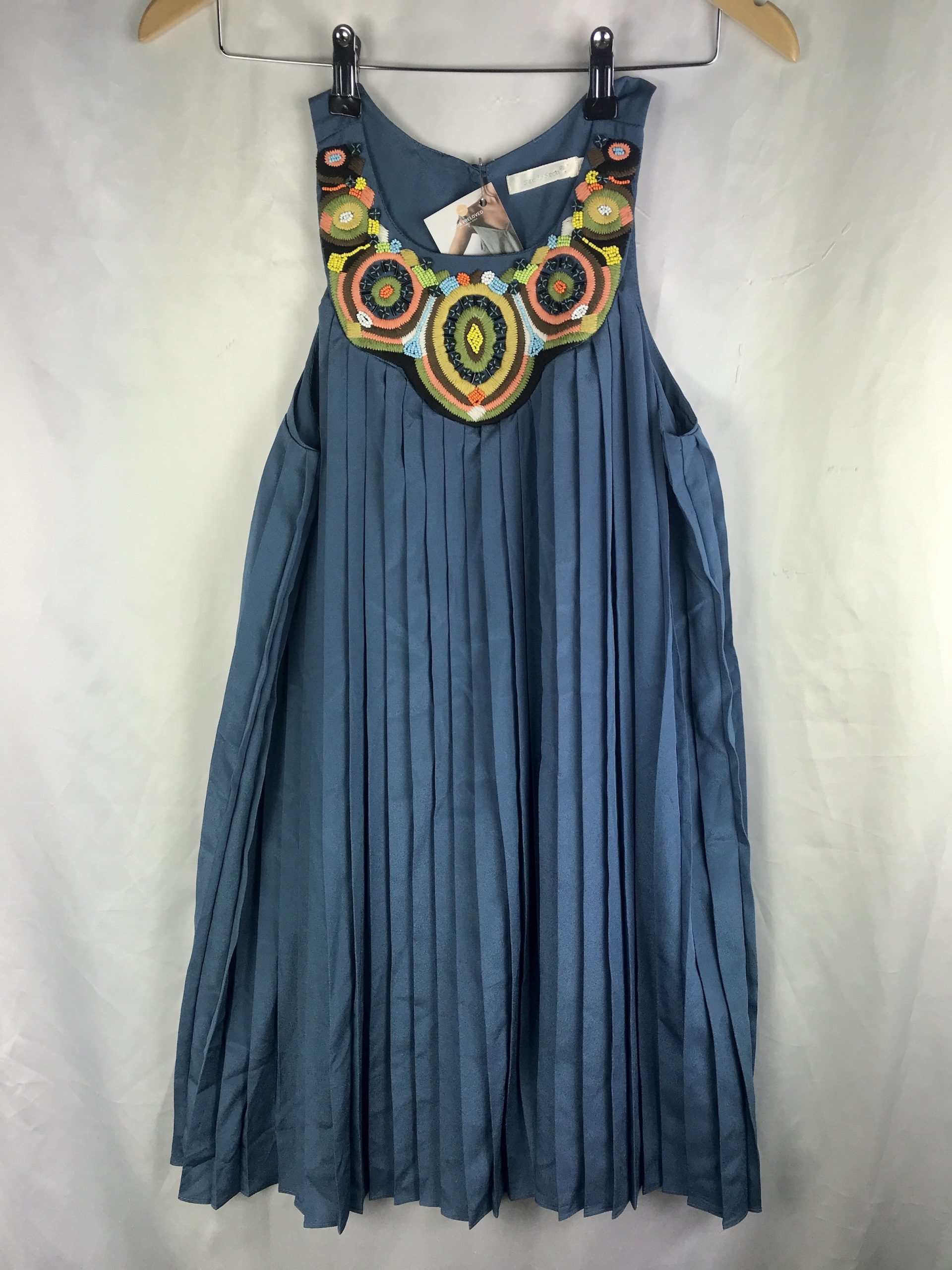 SEEUSOON. Vestido bordado T.s