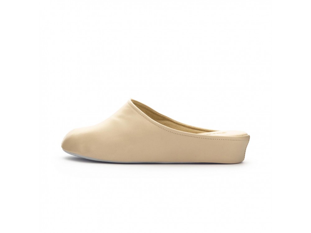 Zapatilla chinela con cuña en piel beige Jeromin