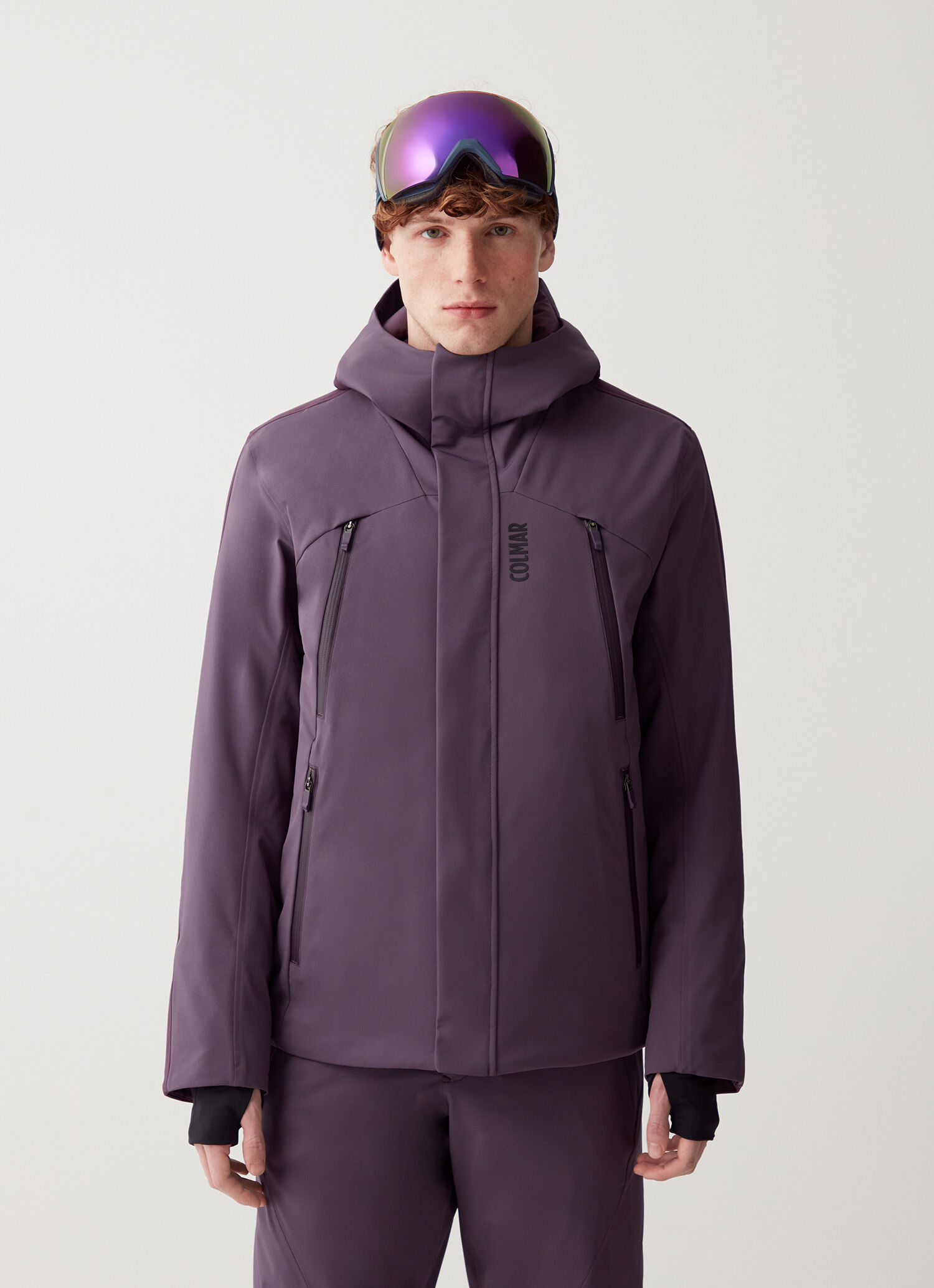 Ski jacket with various waddings