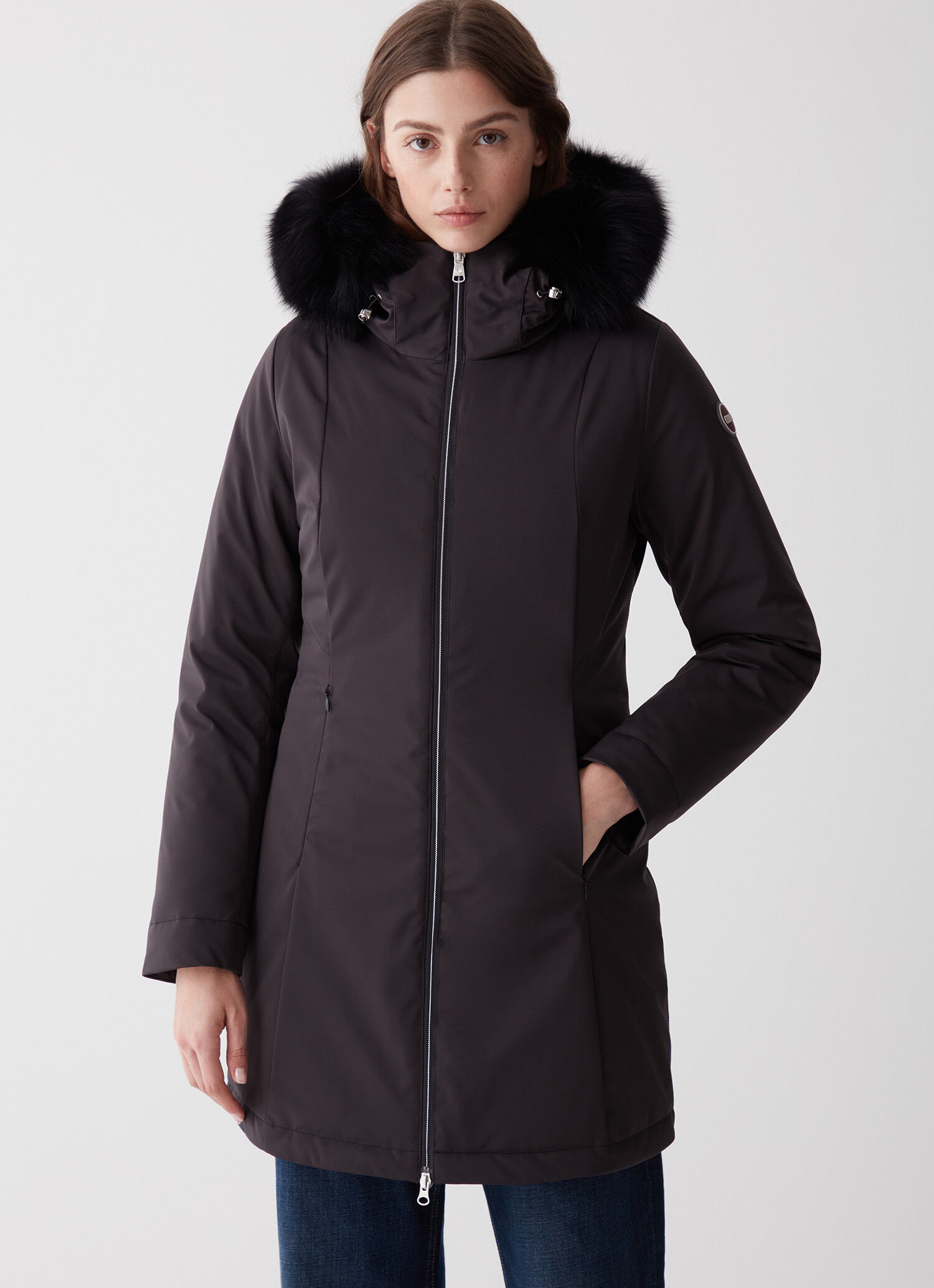 Plumífero largo con capucha y raso de 3 capas