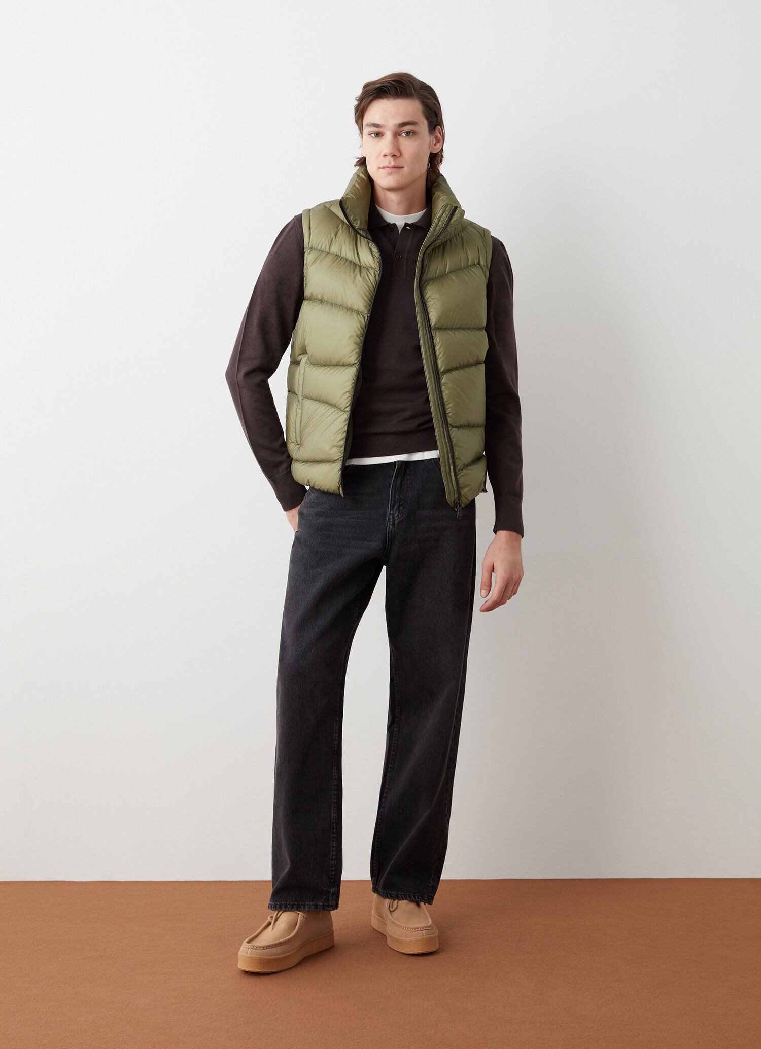 Chaleco de plumas en ondas de nailon ripstop