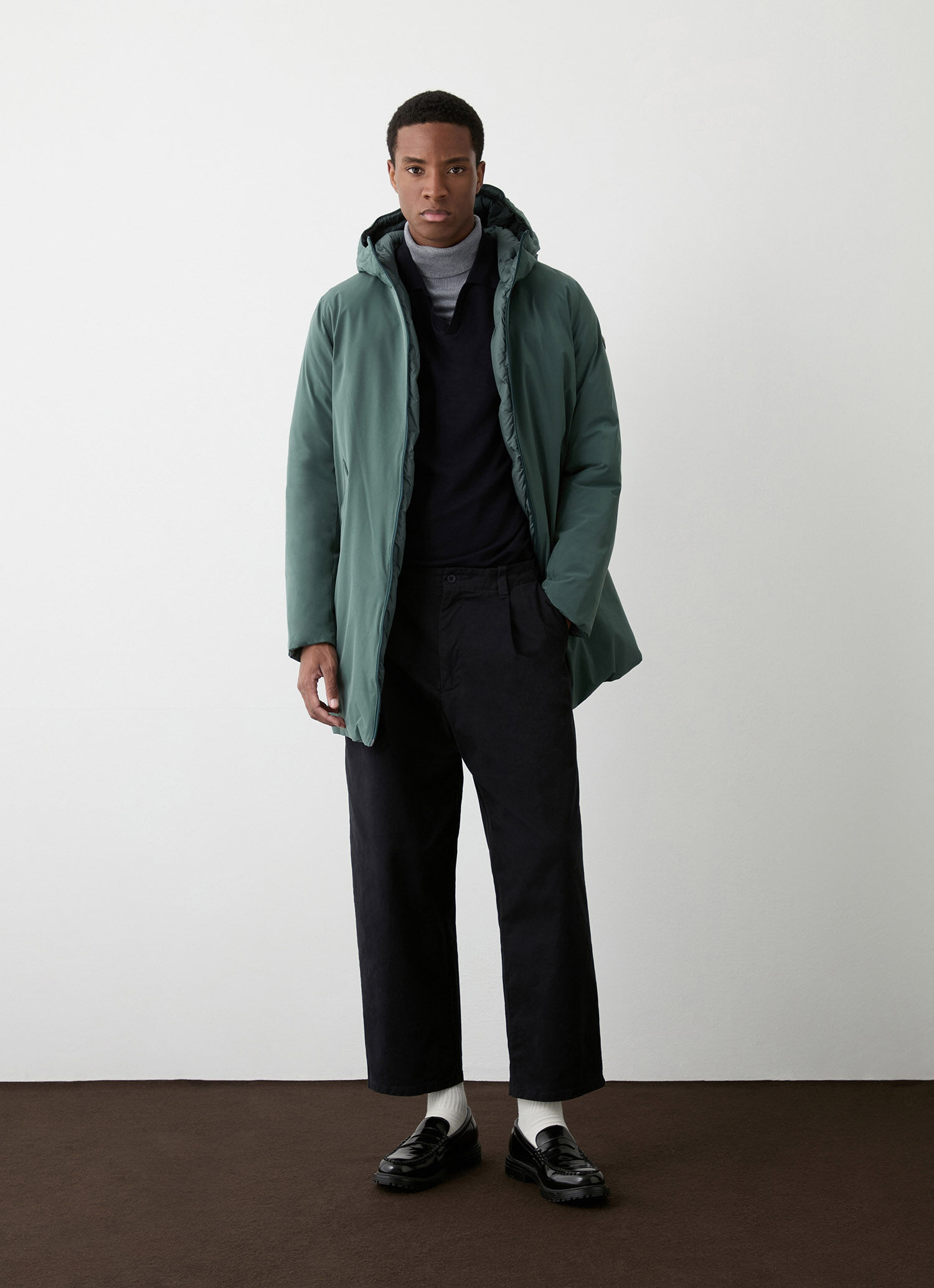 Plumífero largo reversible con interior sin costuras