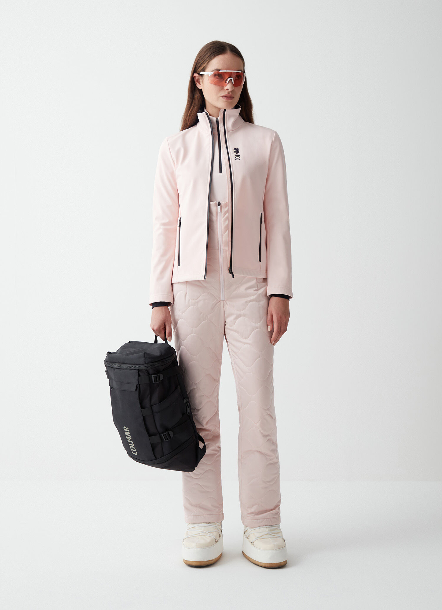 Waterproof outdoor softshell jacket