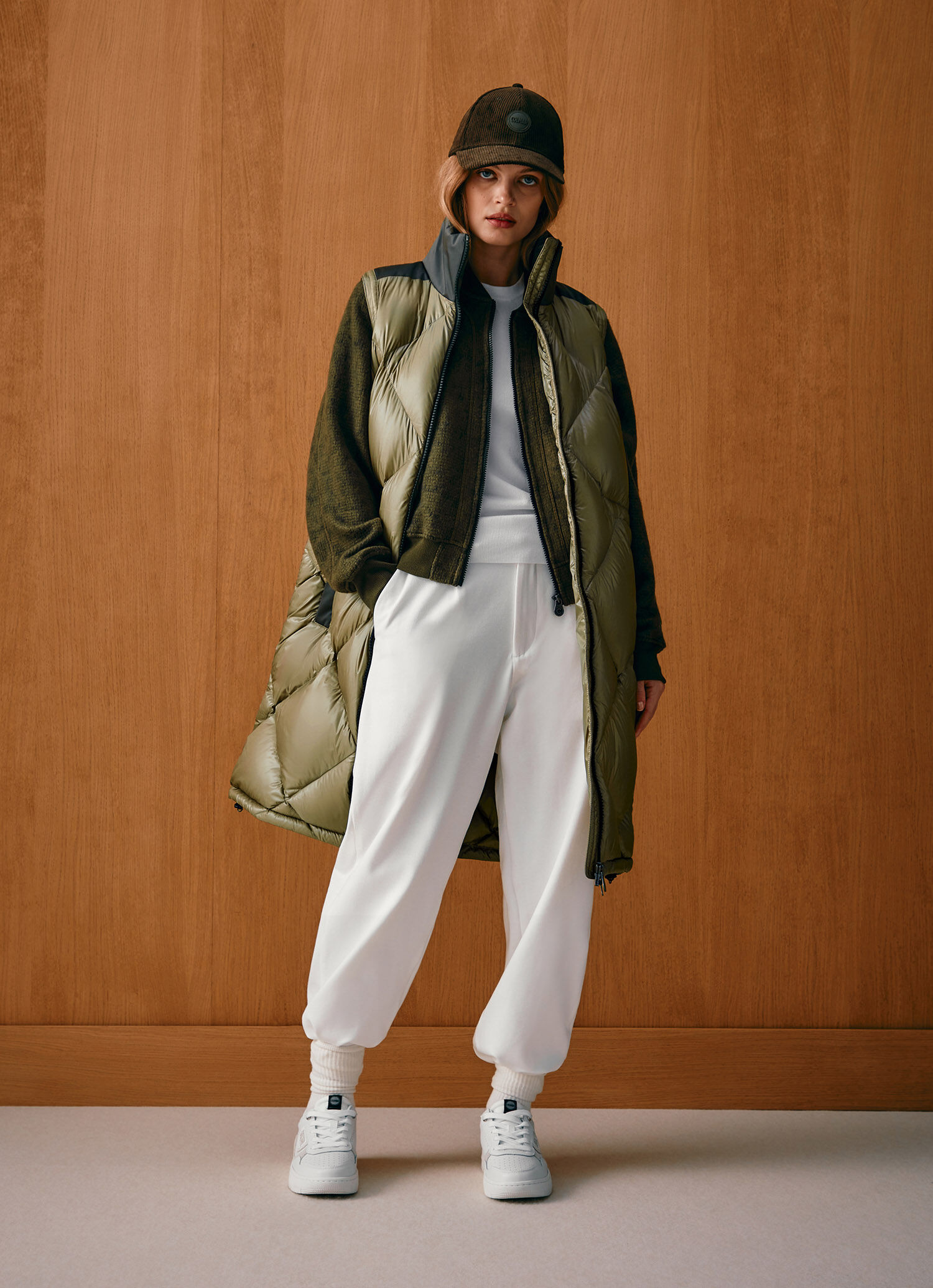 Chaleco amplio de plumas colorblock