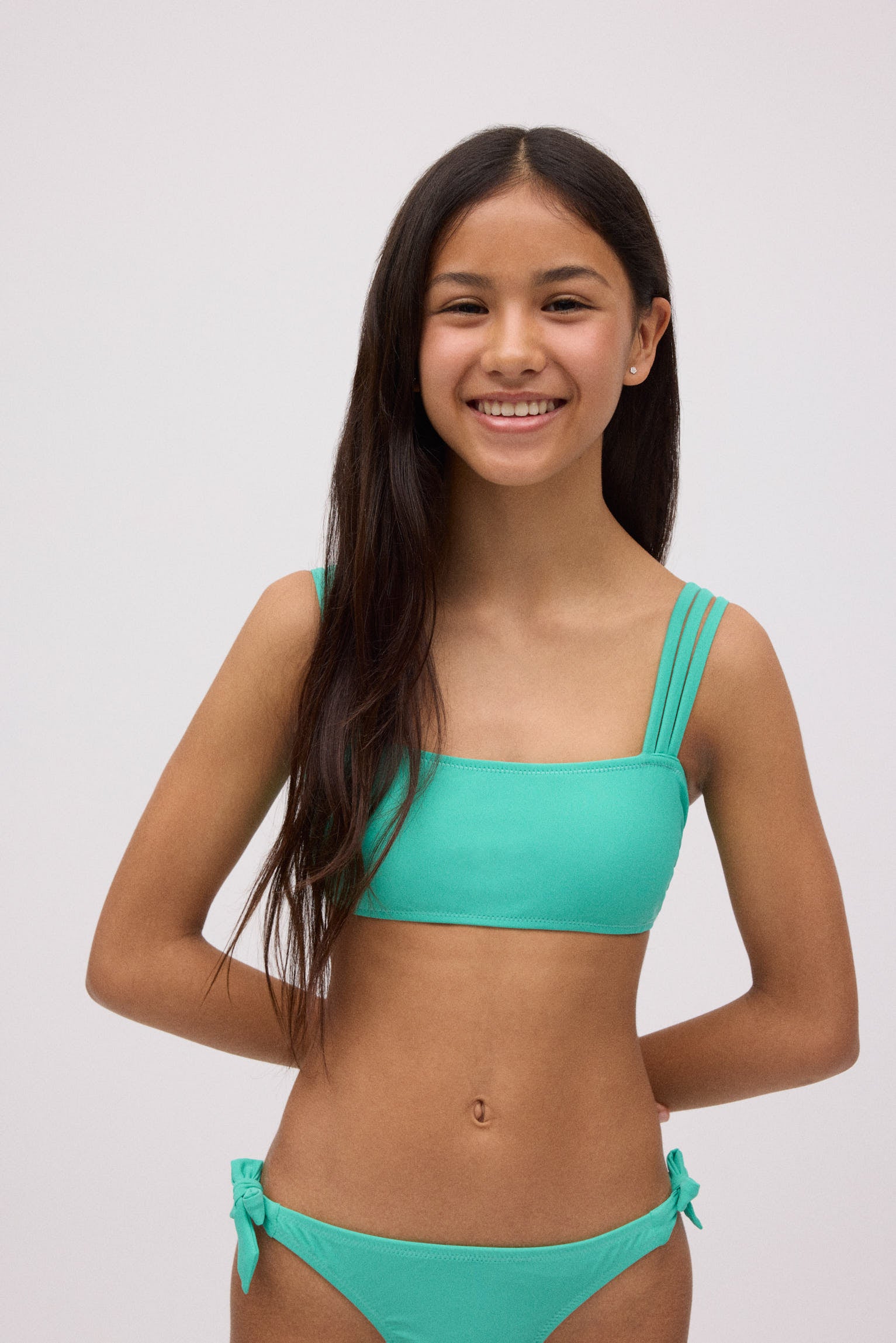 Top bikini juvenil bandeau liso verde