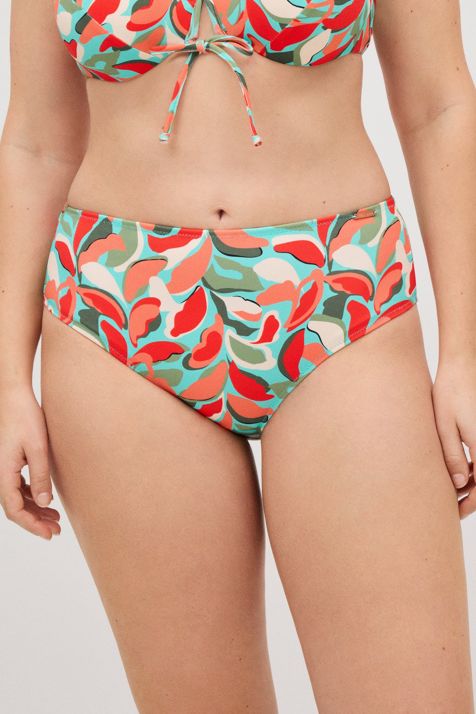Braga bikini reductora alta micropiqué estampado tropical