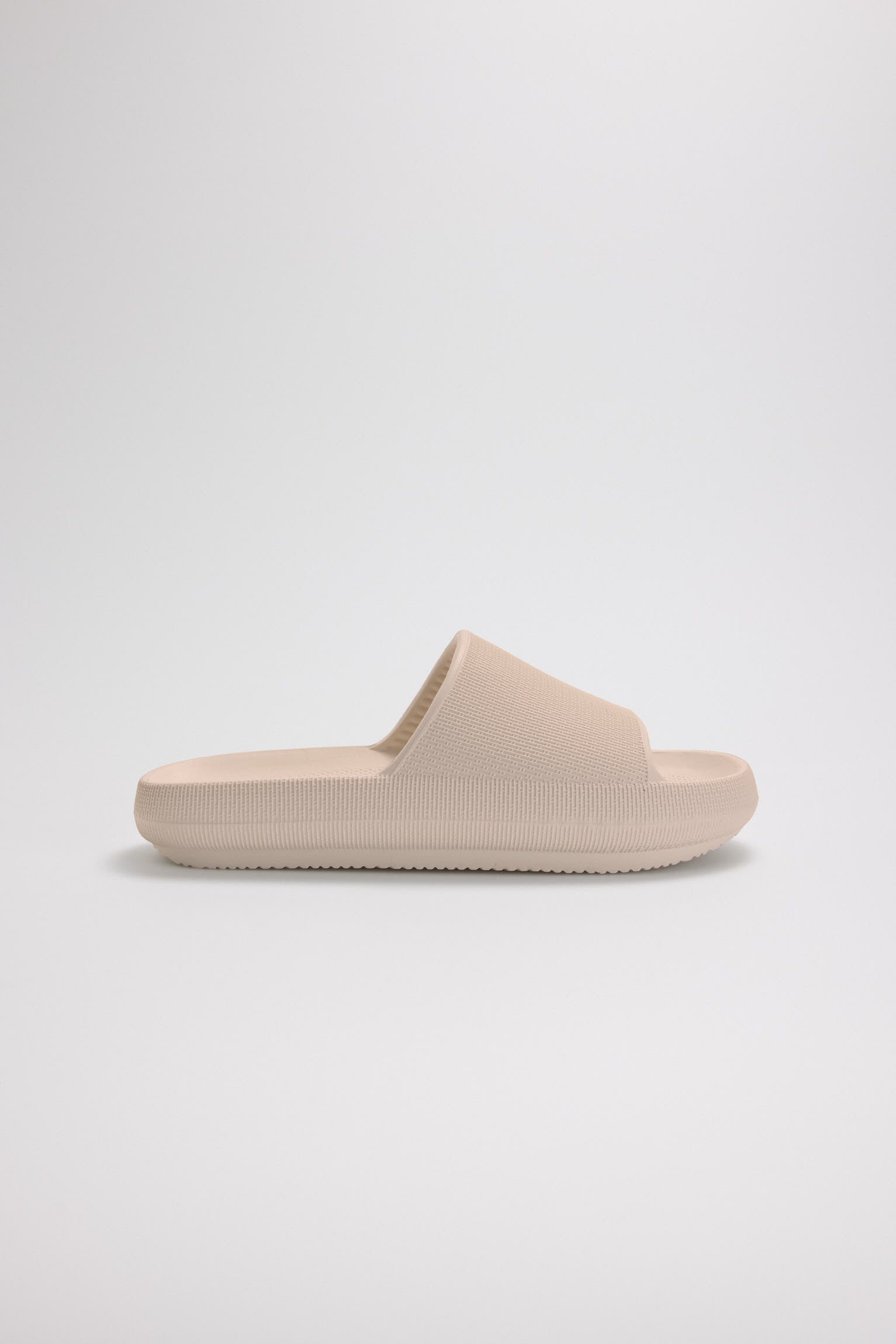 Chanclas de playa antideslizantes ligeras extra comfort marfil