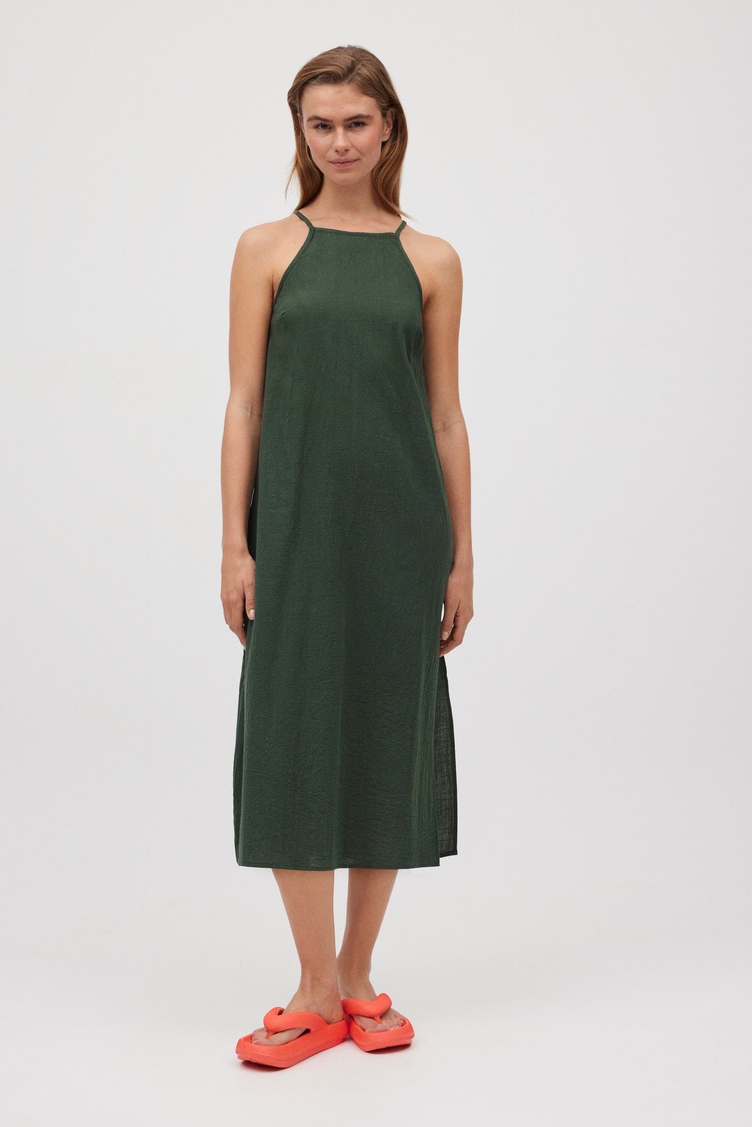 Vestido midi tirantes verde