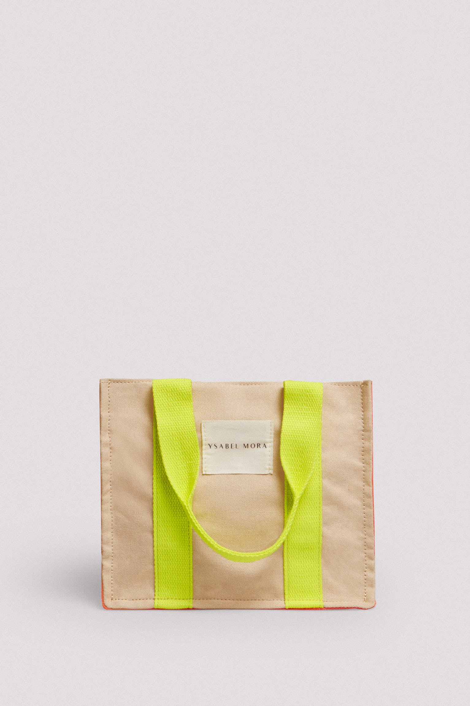 Bolso mini beige contraste colores