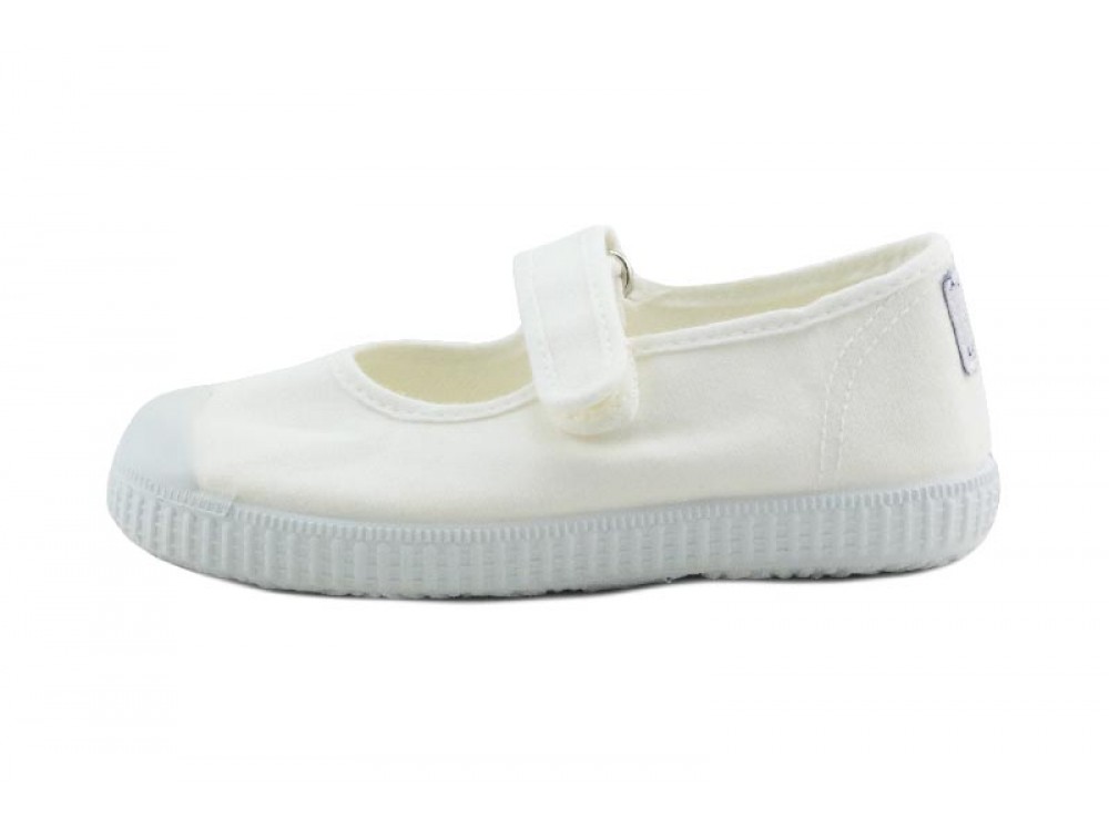 Mercedita de lona blanca con velcro y puntera La Cadena