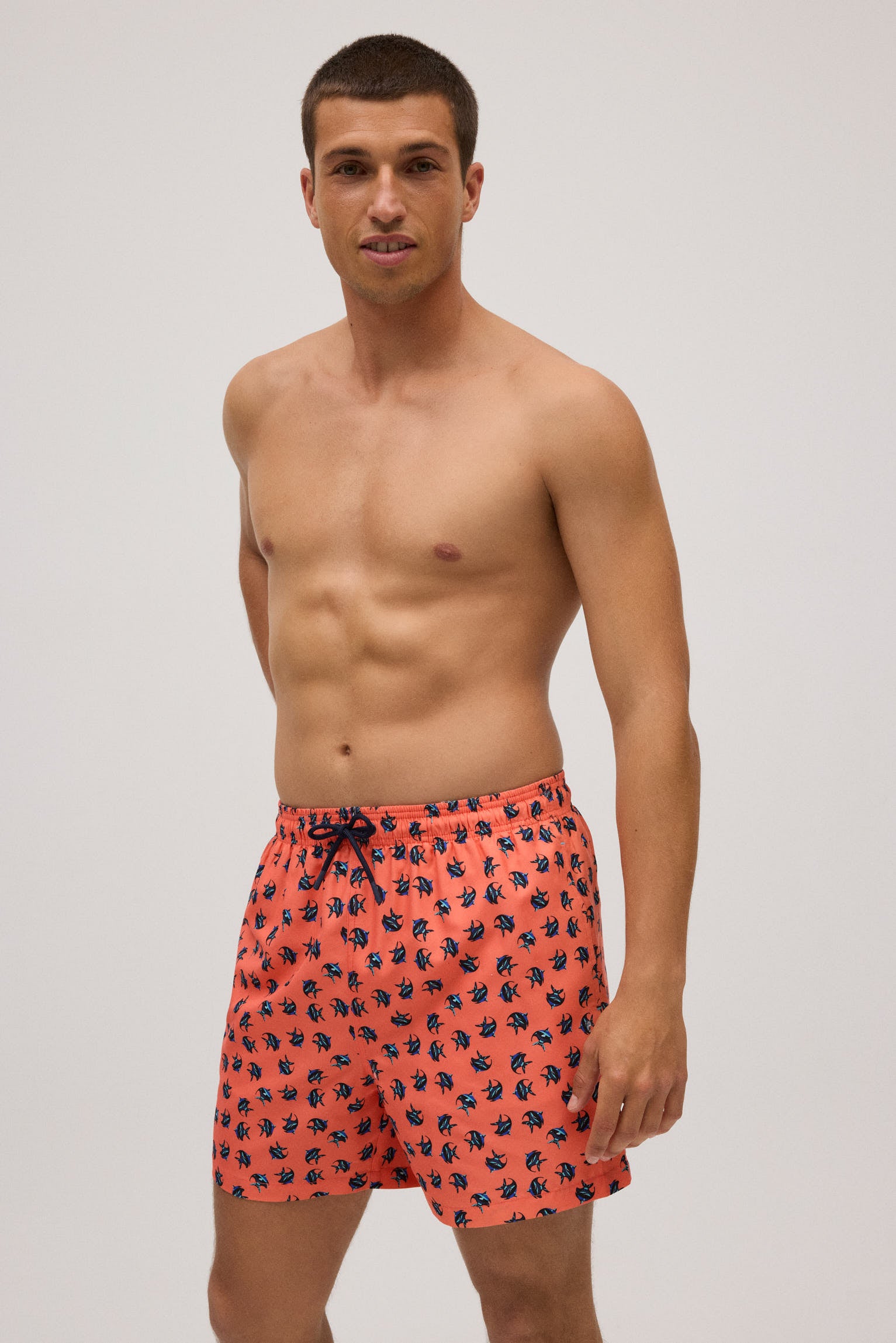 Bañador medio estampado peces coral