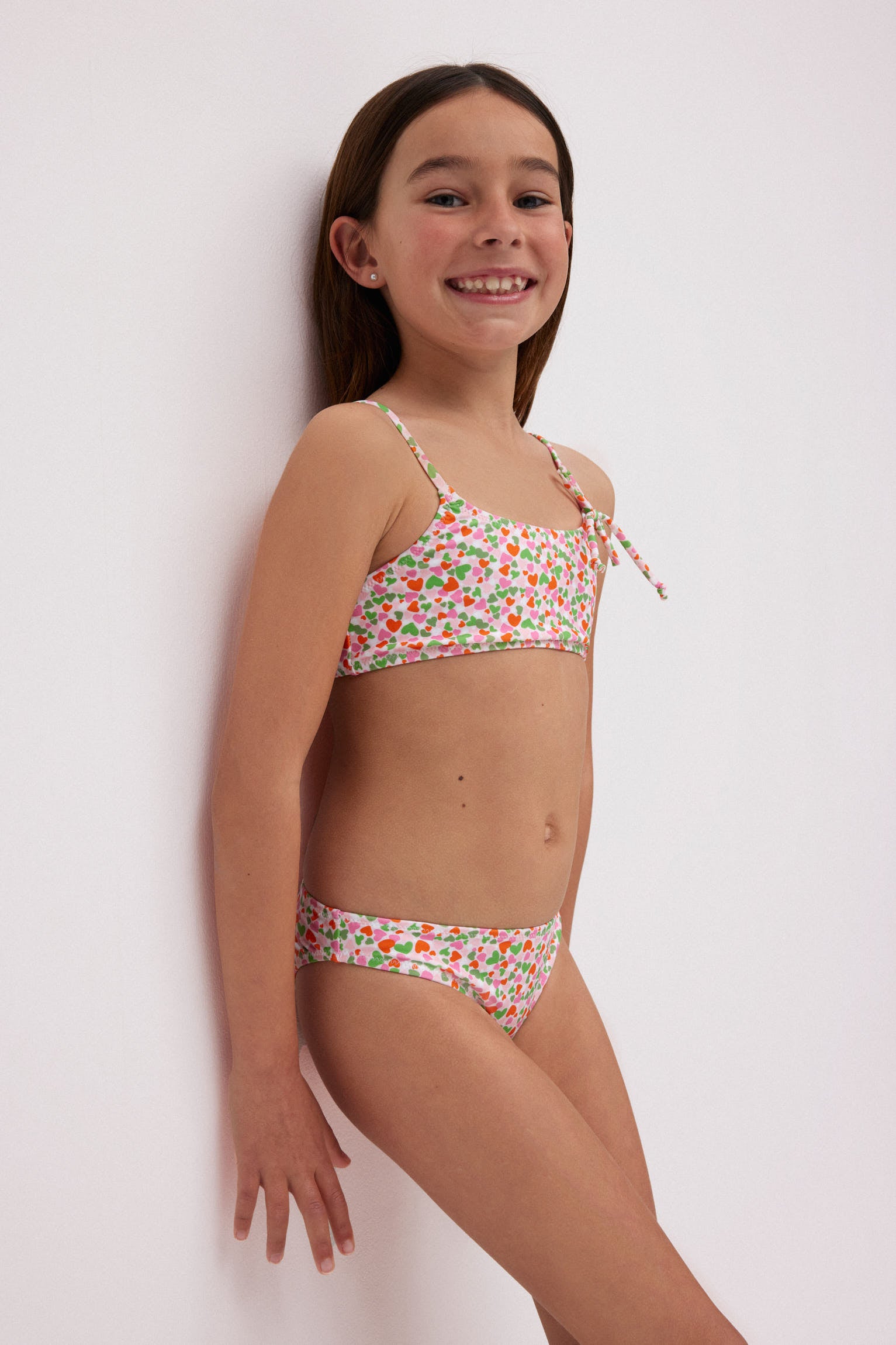 Conjunto de bikini niña estampado corazones