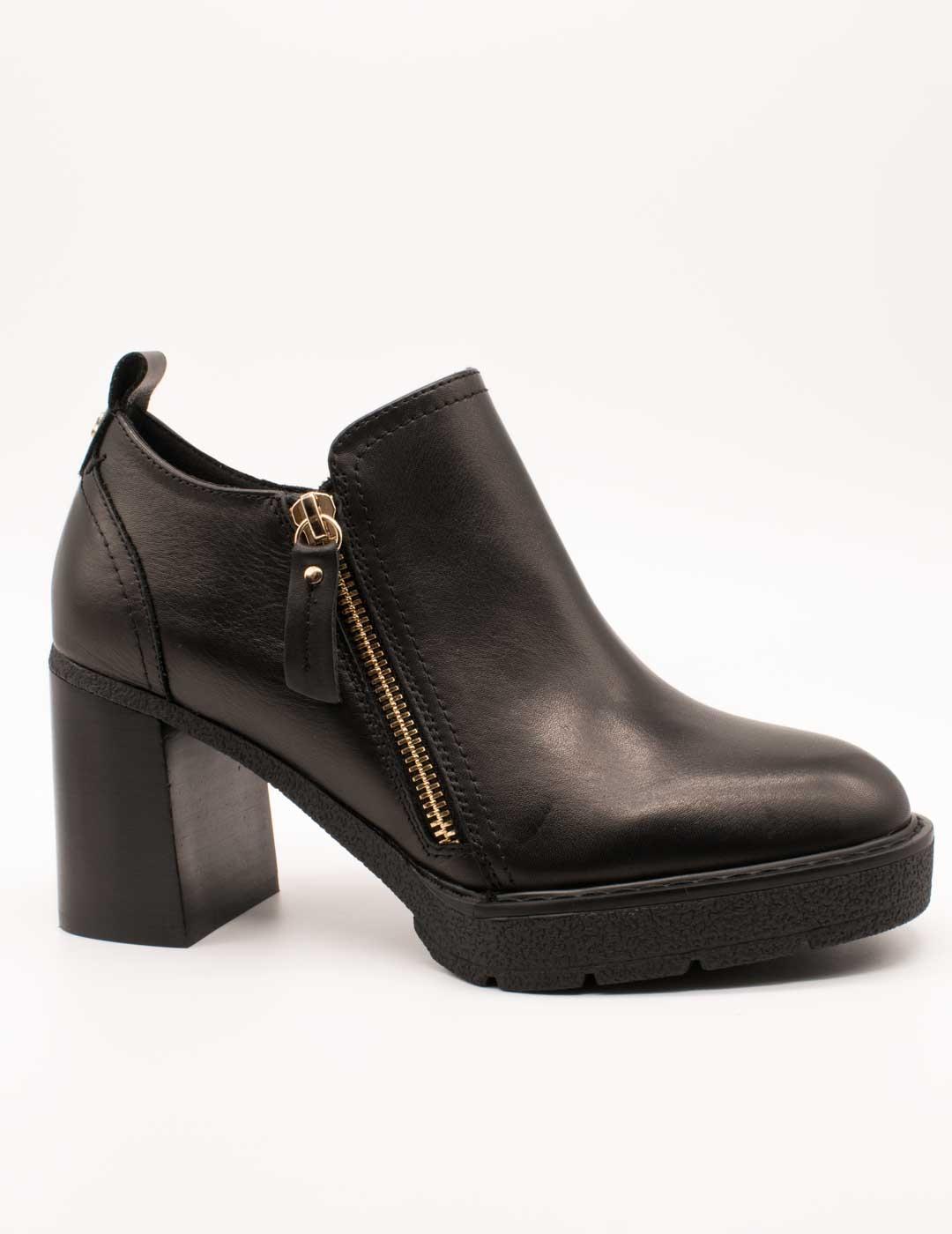 Botín Carmela 161861-01 Negro de Mujer