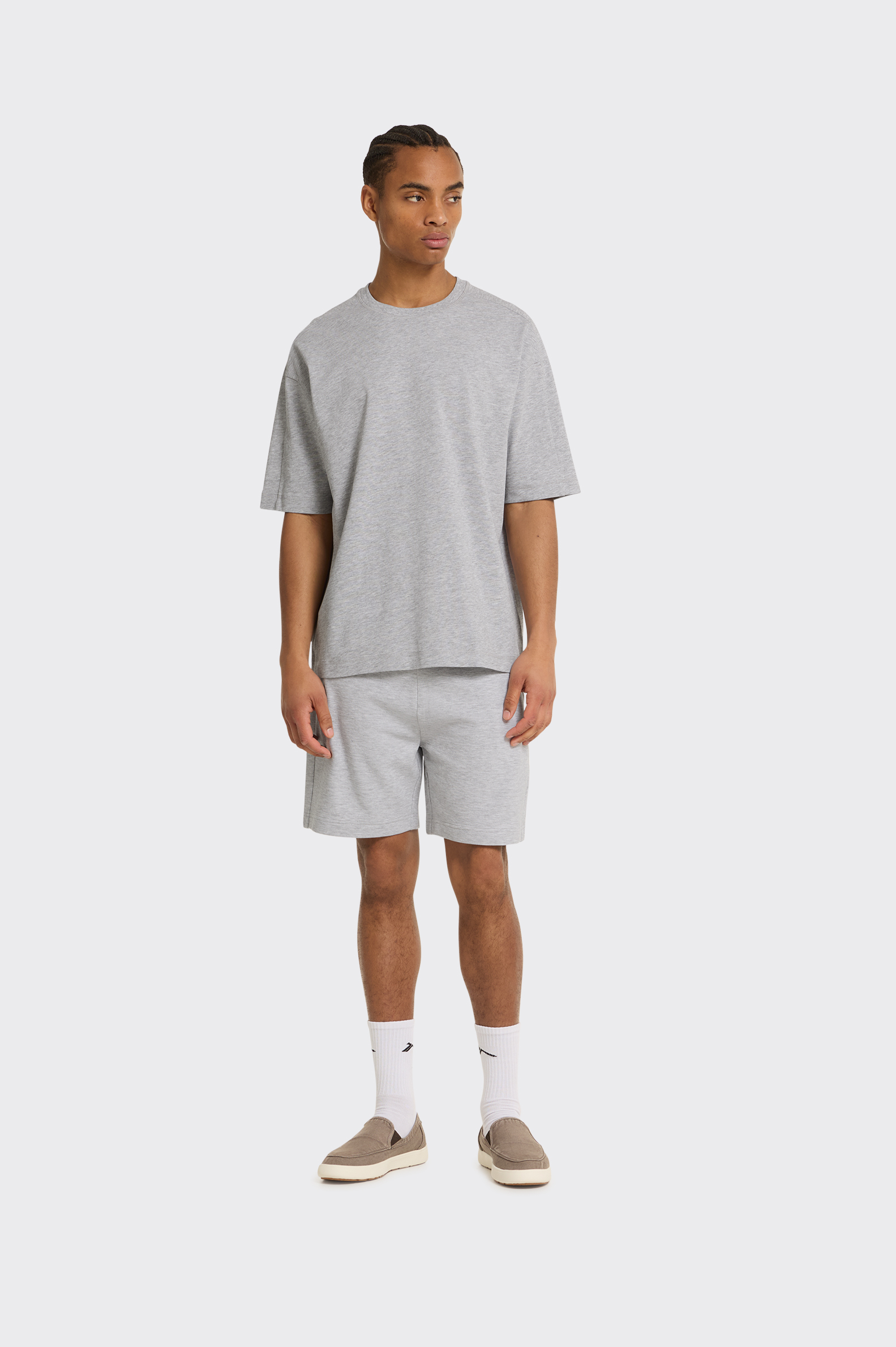 BERMUDA ESSENTIALS Tenth BERMUDA OTTOMAN HOMBRE